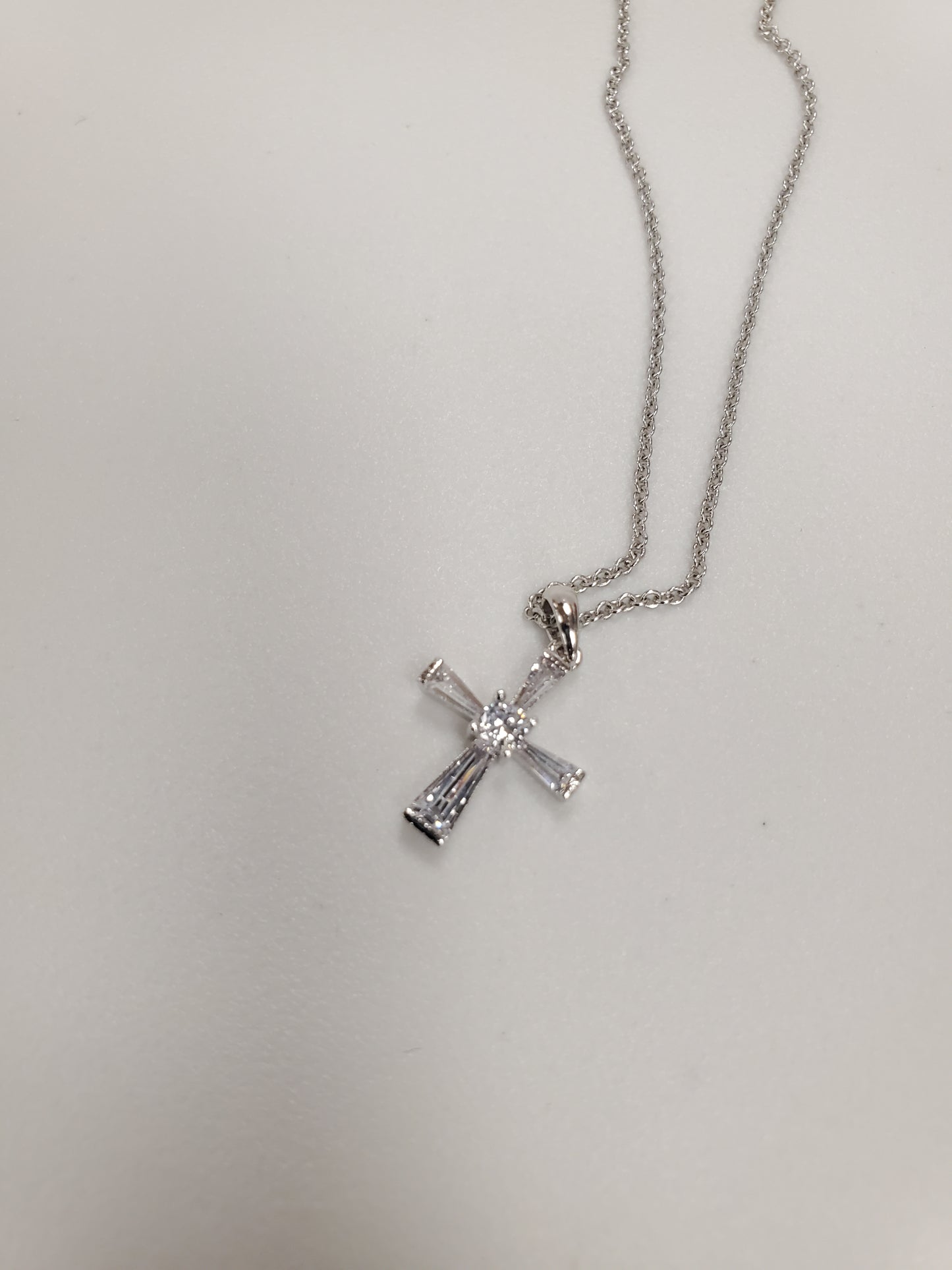 CRYSTAL CROSS NECKLACE