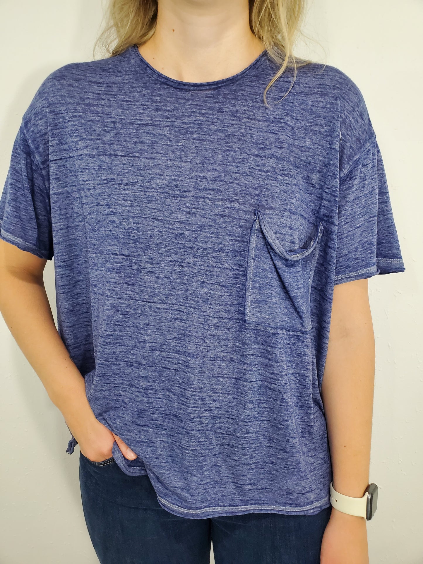 RAW EDGE OVERSIZED TEE