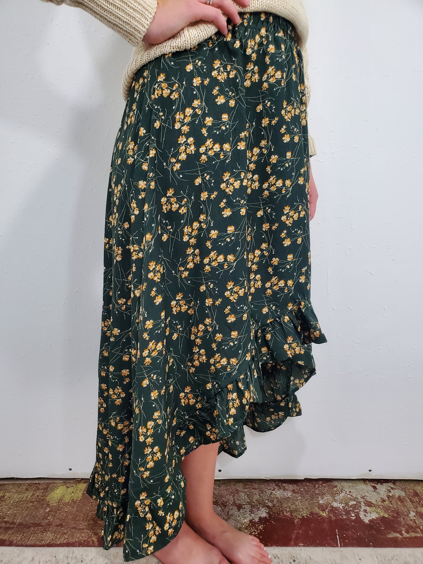 LET IT GROW HI-LO SKIRT - GREEN/MUSTARD