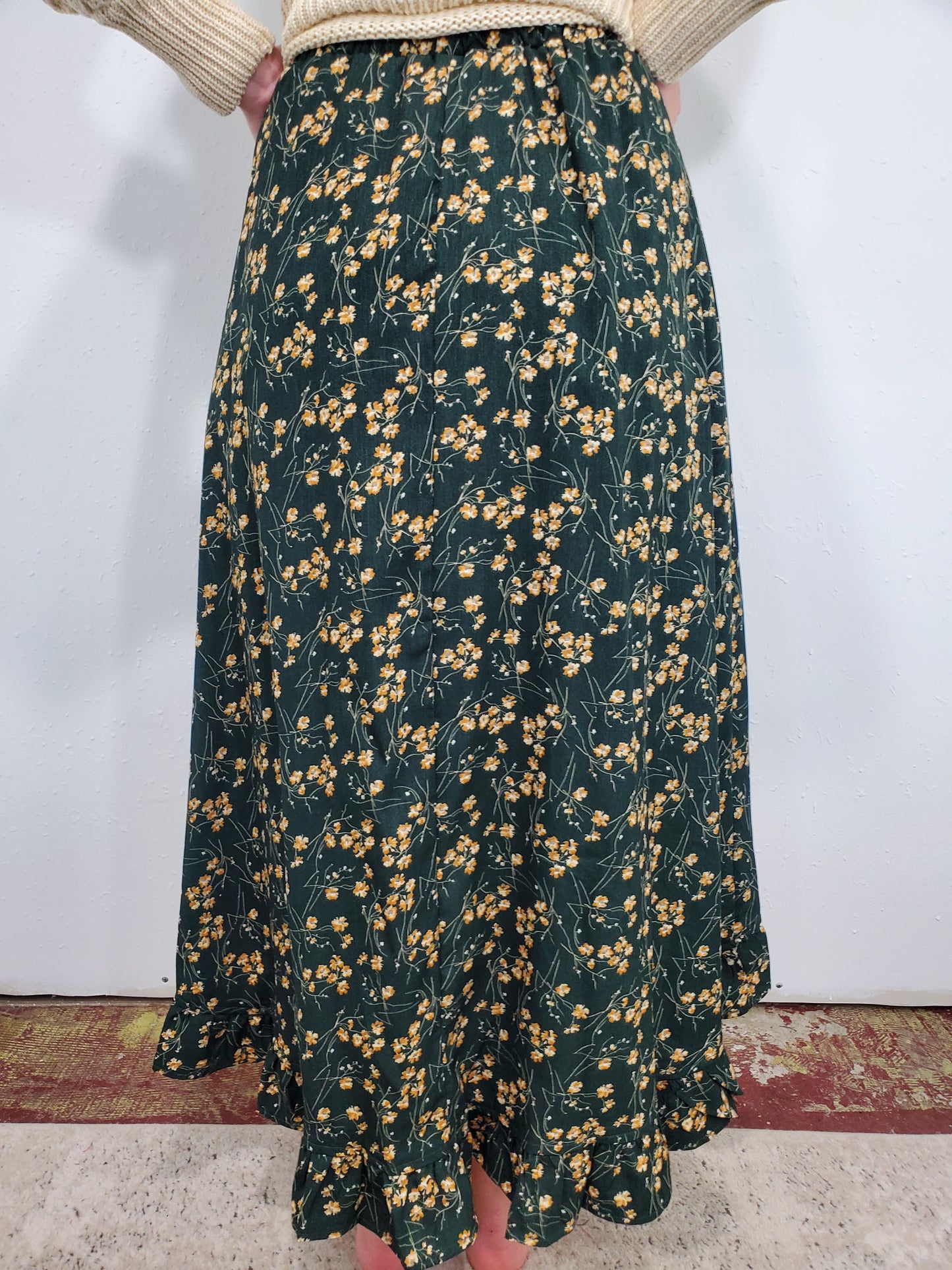 LET IT GROW HI-LO SKIRT - GREEN/MUSTARD