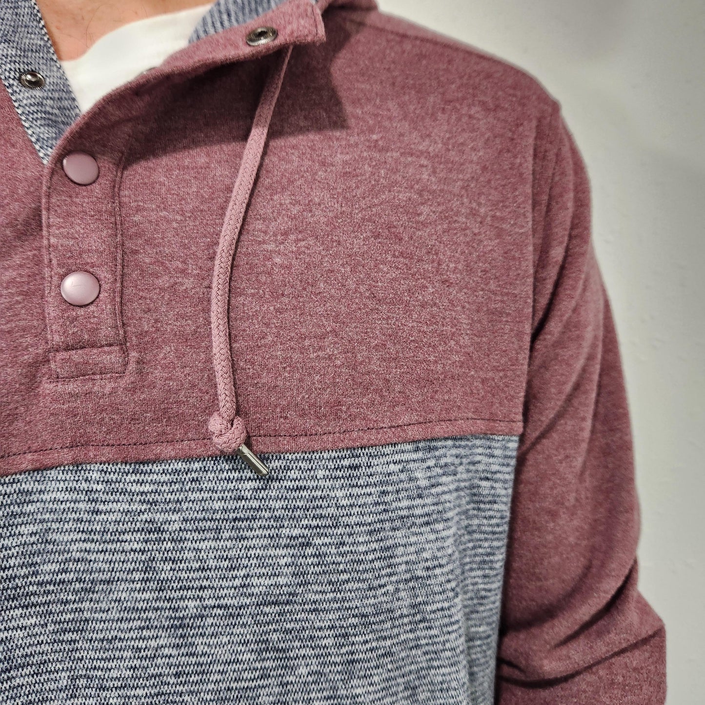 FLAG & ANTHEM HERO HOODED HENLEY - NAVY/BURGUNDY