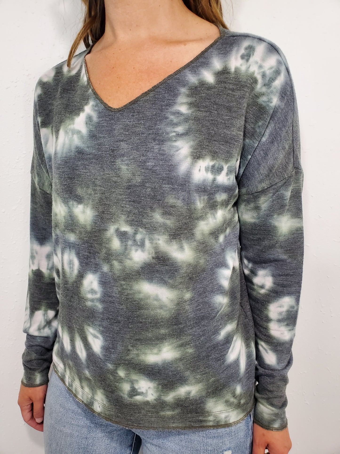 CHARLIE B TIE DYE TOP - SPRUCE