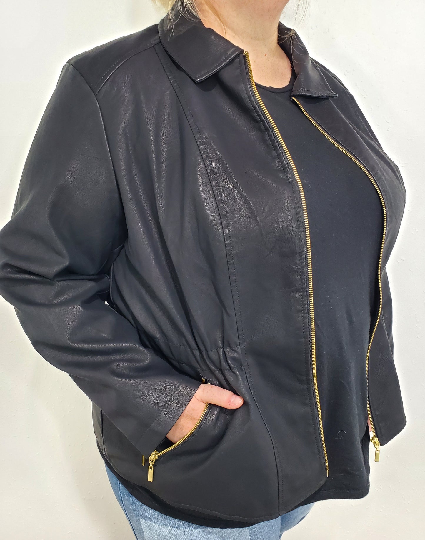 CINCH WAIST FAUX LEATHER JACKET - BLACK - CURVY