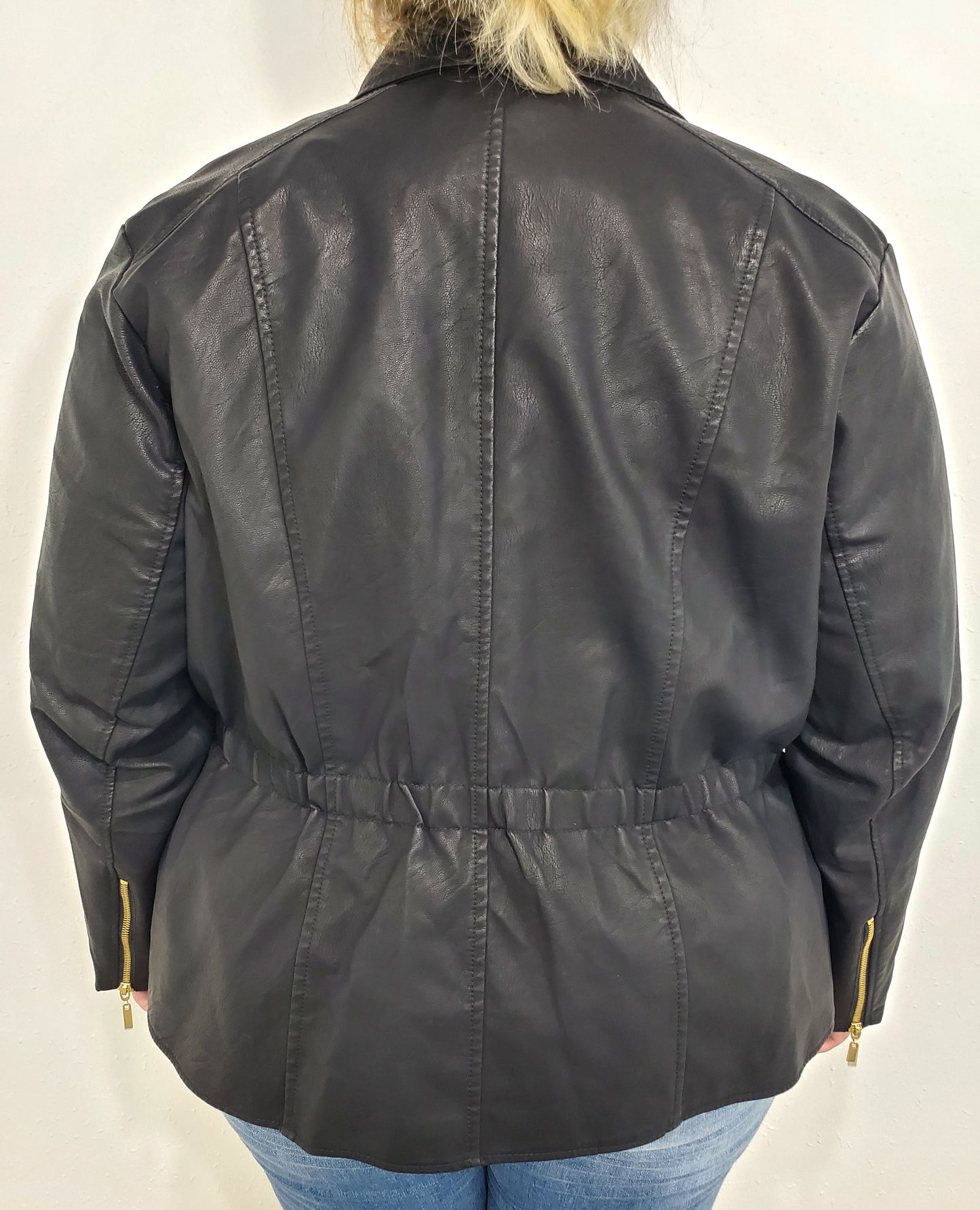 CINCH WAIST FAUX LEATHER JACKET - BLACK - CURVY