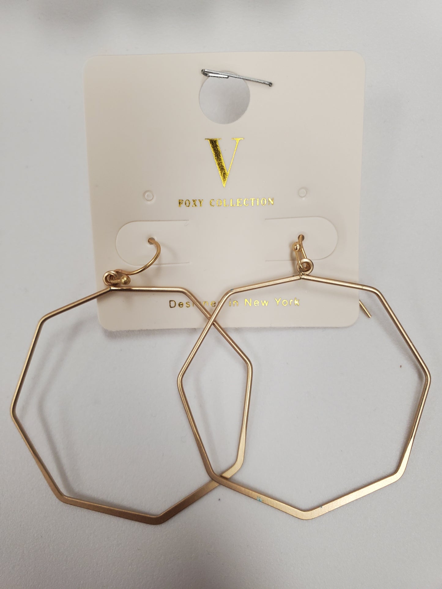 V OCTAGON DROP EARRING