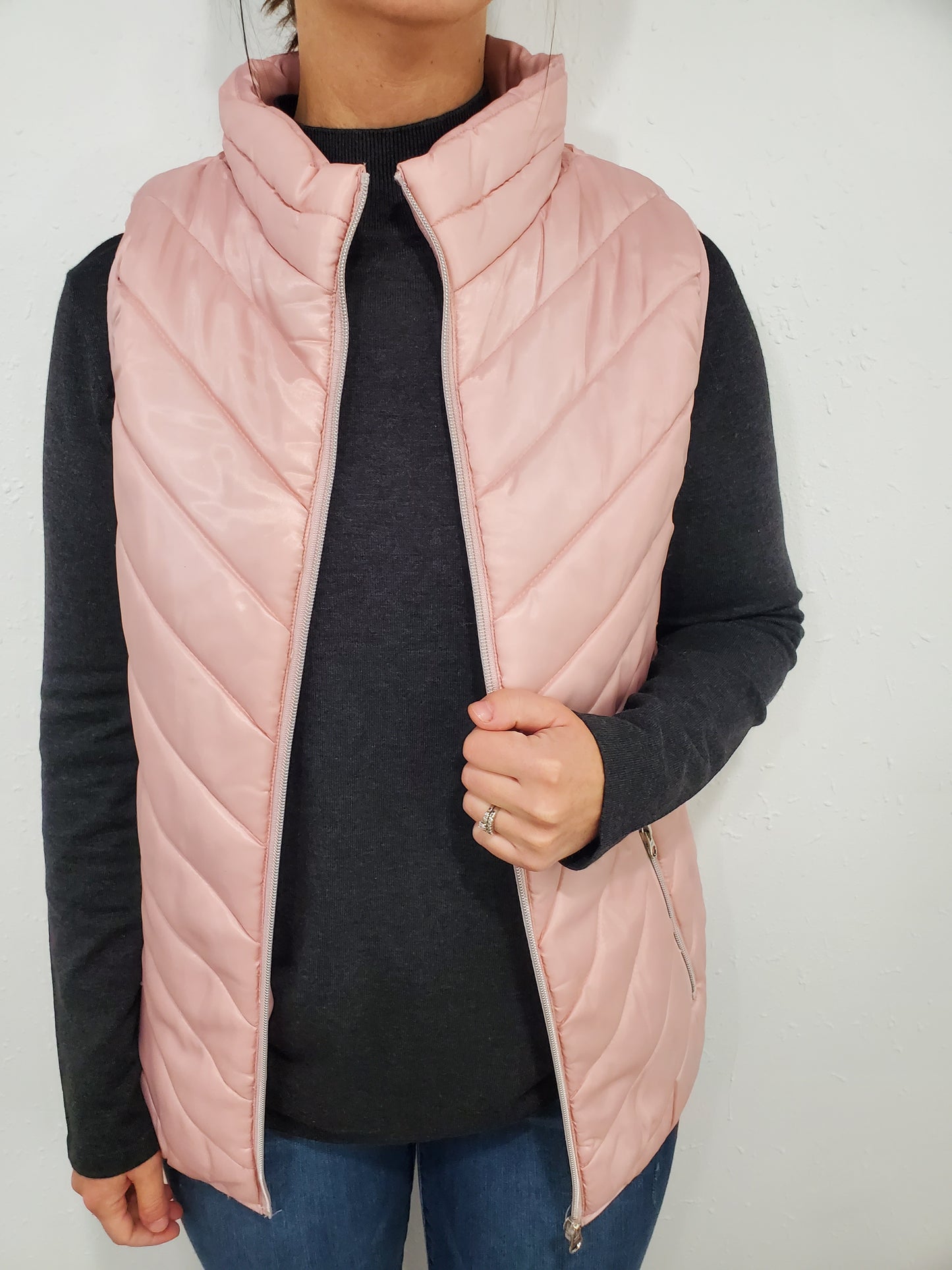 WINTER WONDERLAND PUFFER VEST