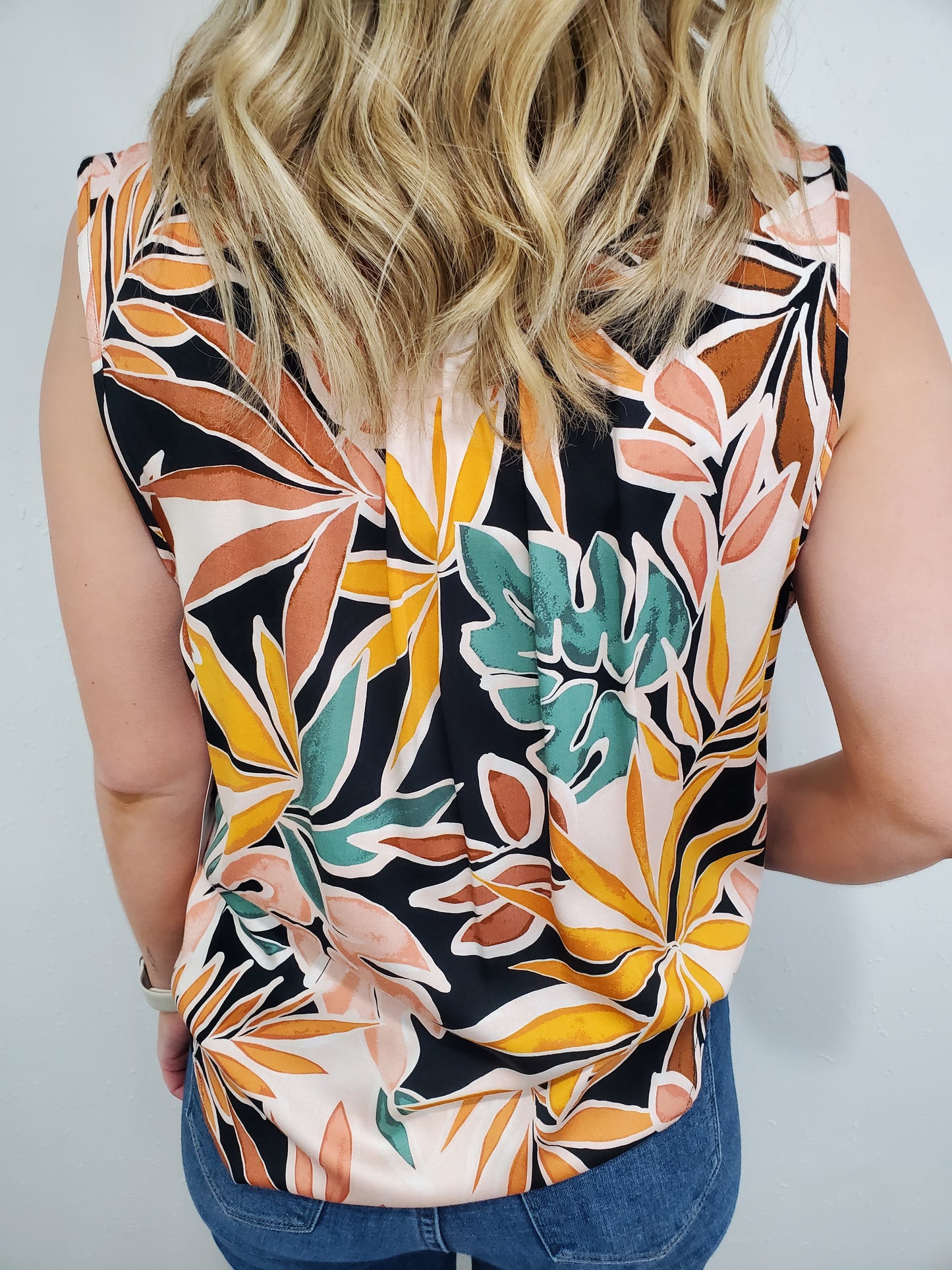 TRIBAL RUFFLE TRIM TANK - APRICOT TAN