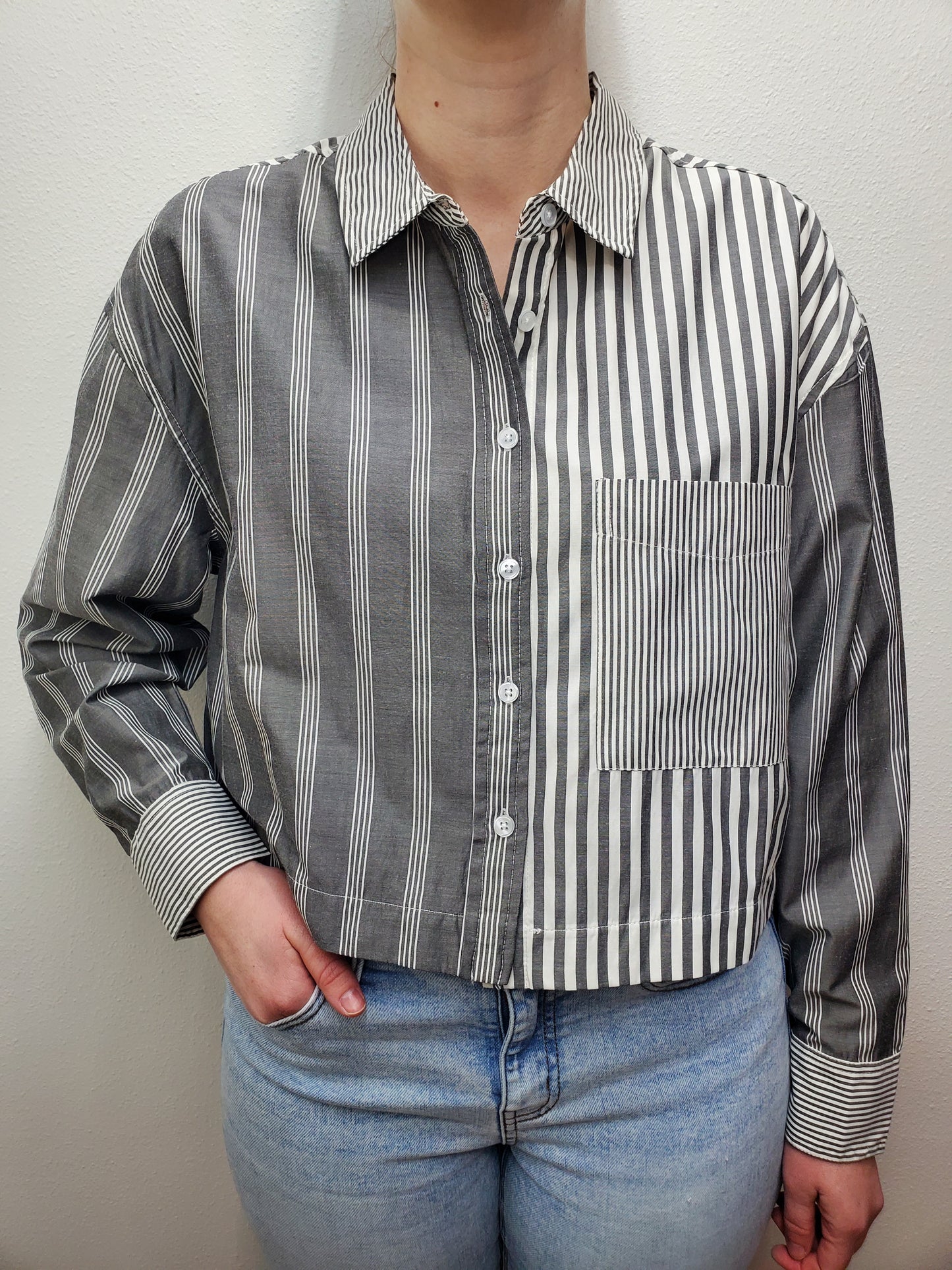 MADISON 2 IN 1 BLOUSE - GREY/WHITE
