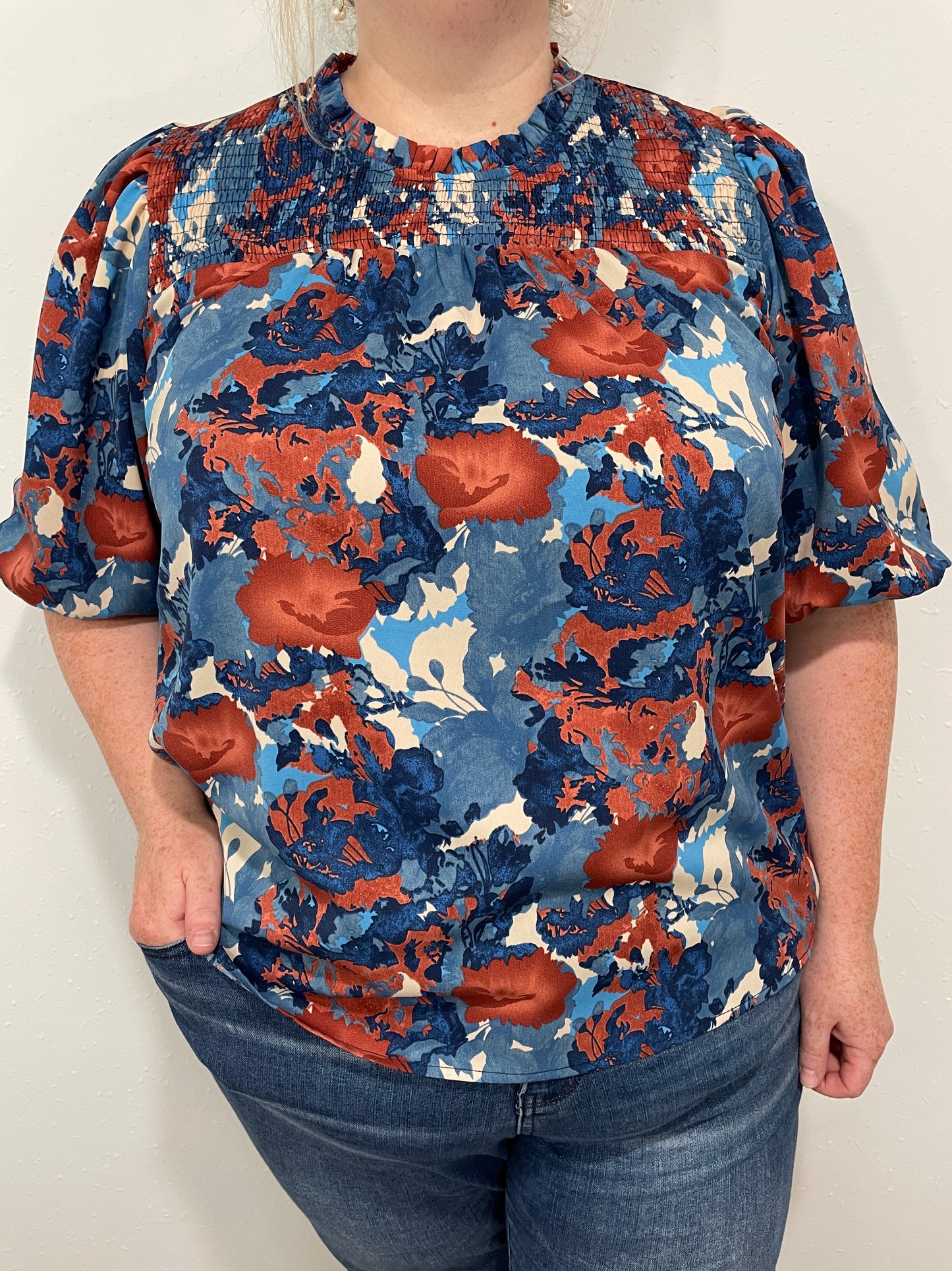 SMOCKED BUBBLE SLEEVE TOP - BLUE MULTI