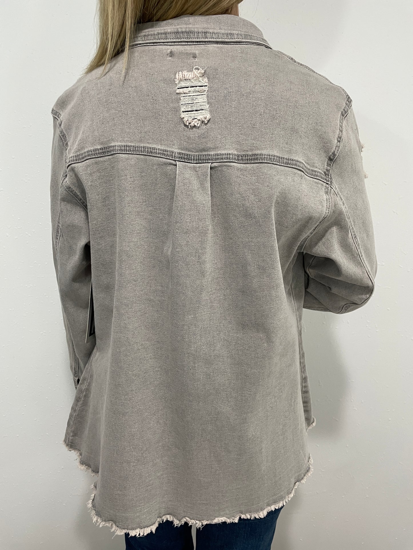 DISTRESSIN' ME OUT SHACKET - GREY