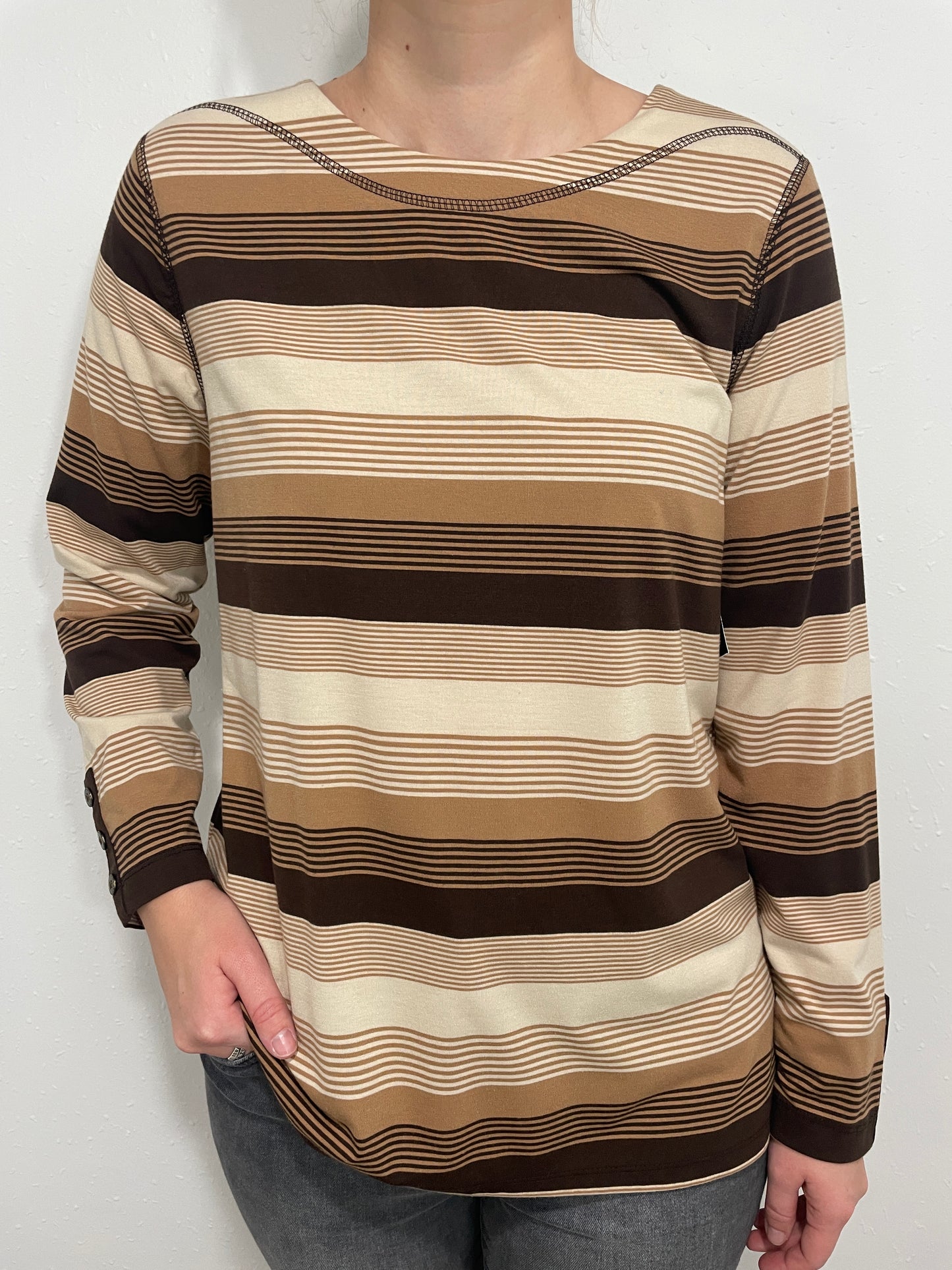 DESERT SAND STRIPED TEE - BROWN