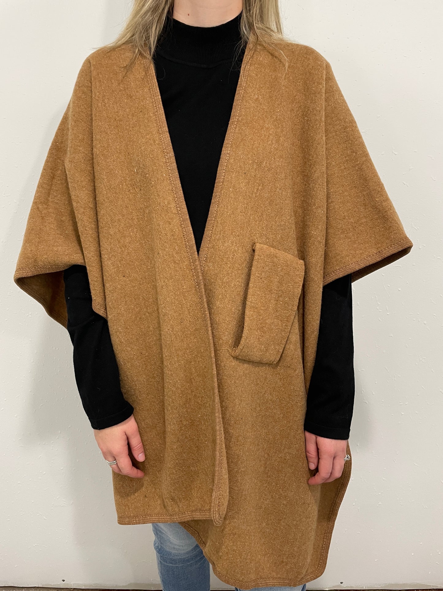 RAE PULL THROUGH CARDIGAN WRAP - BROWN - ONE SIZE