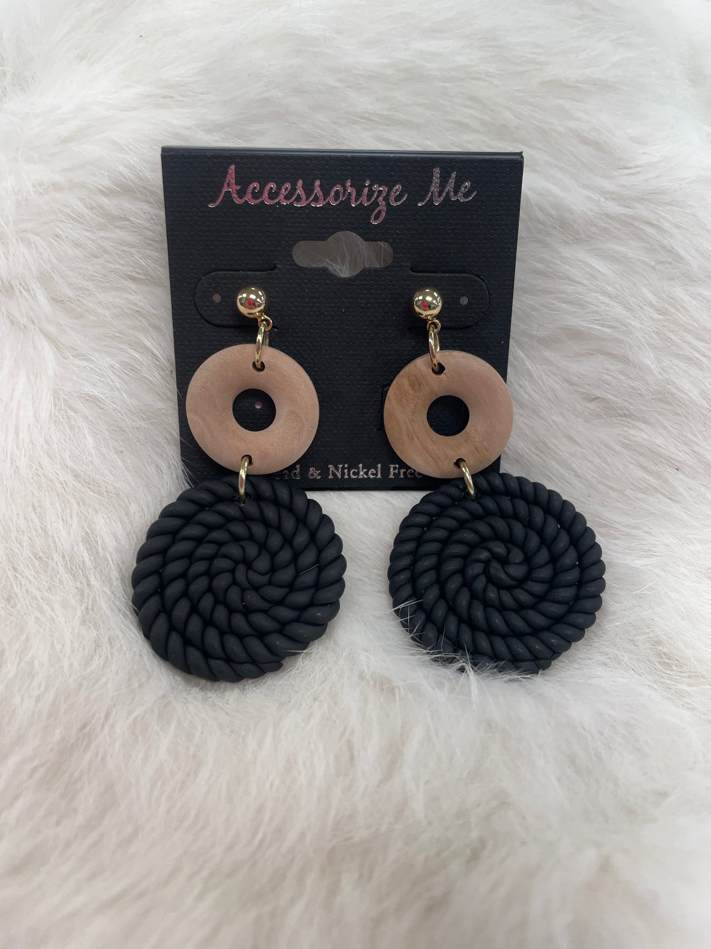 CLAY WOVEN CIRLE EARRING