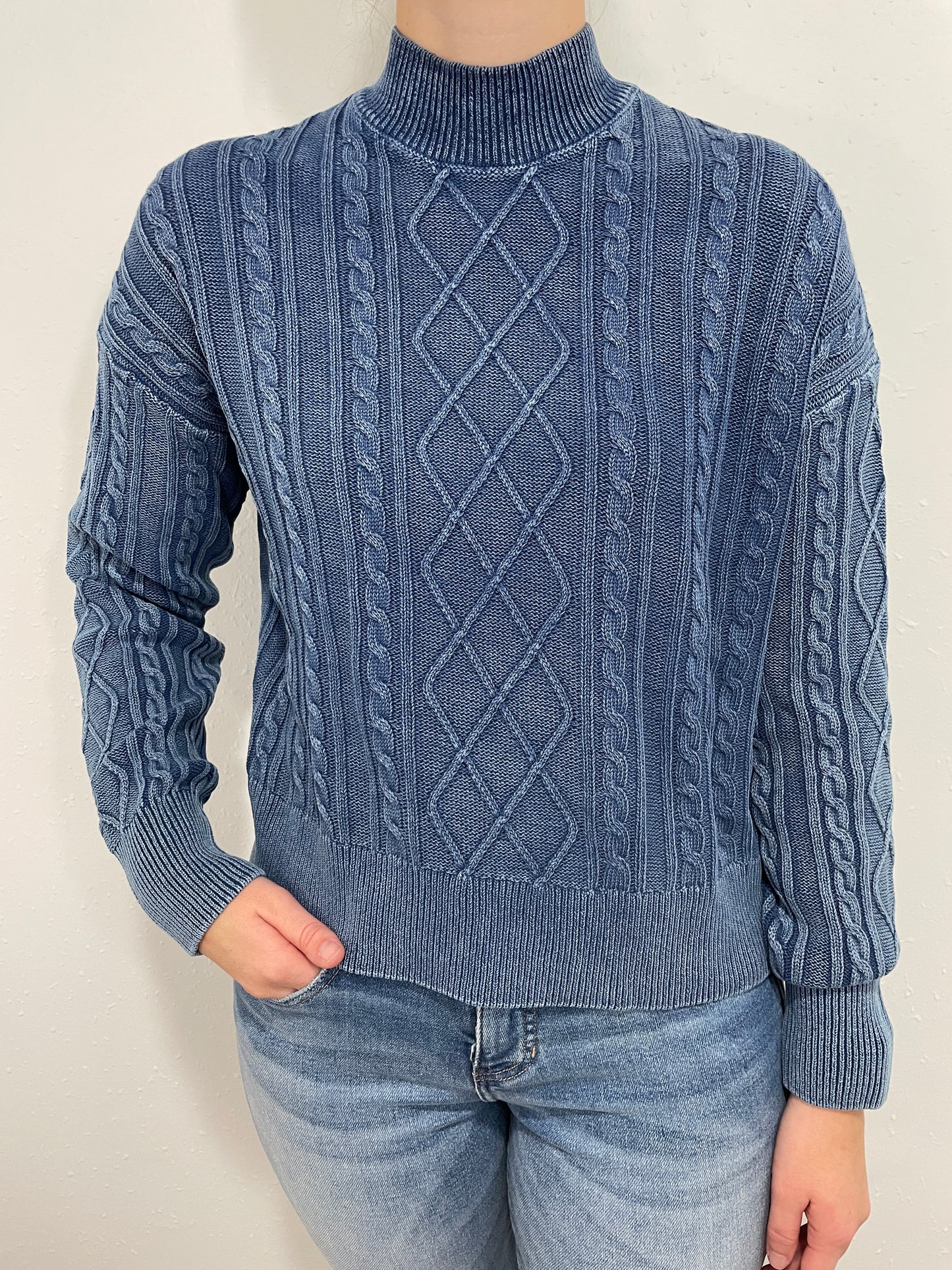 MAYFIELD CABLE KNIT CROPPED SWEATER - DENIM BLUE