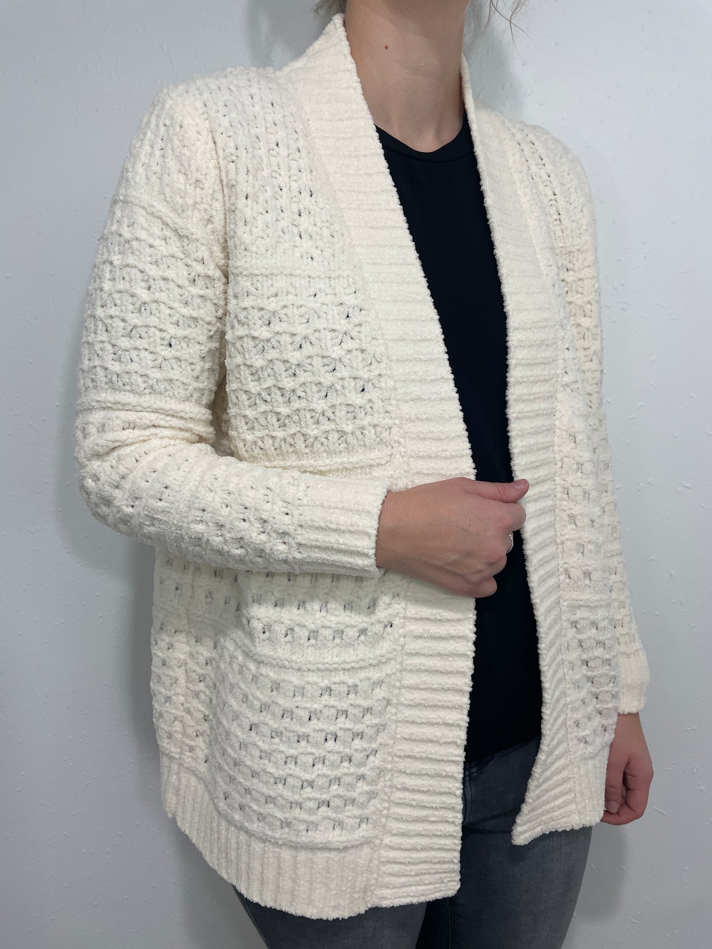MARSHMALLOW FLUFF CARDIGAN - CREAM
