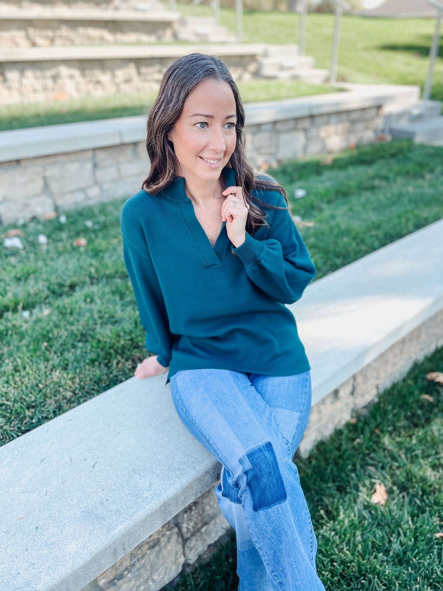 SPLIT V MOCK NECK SWEATER