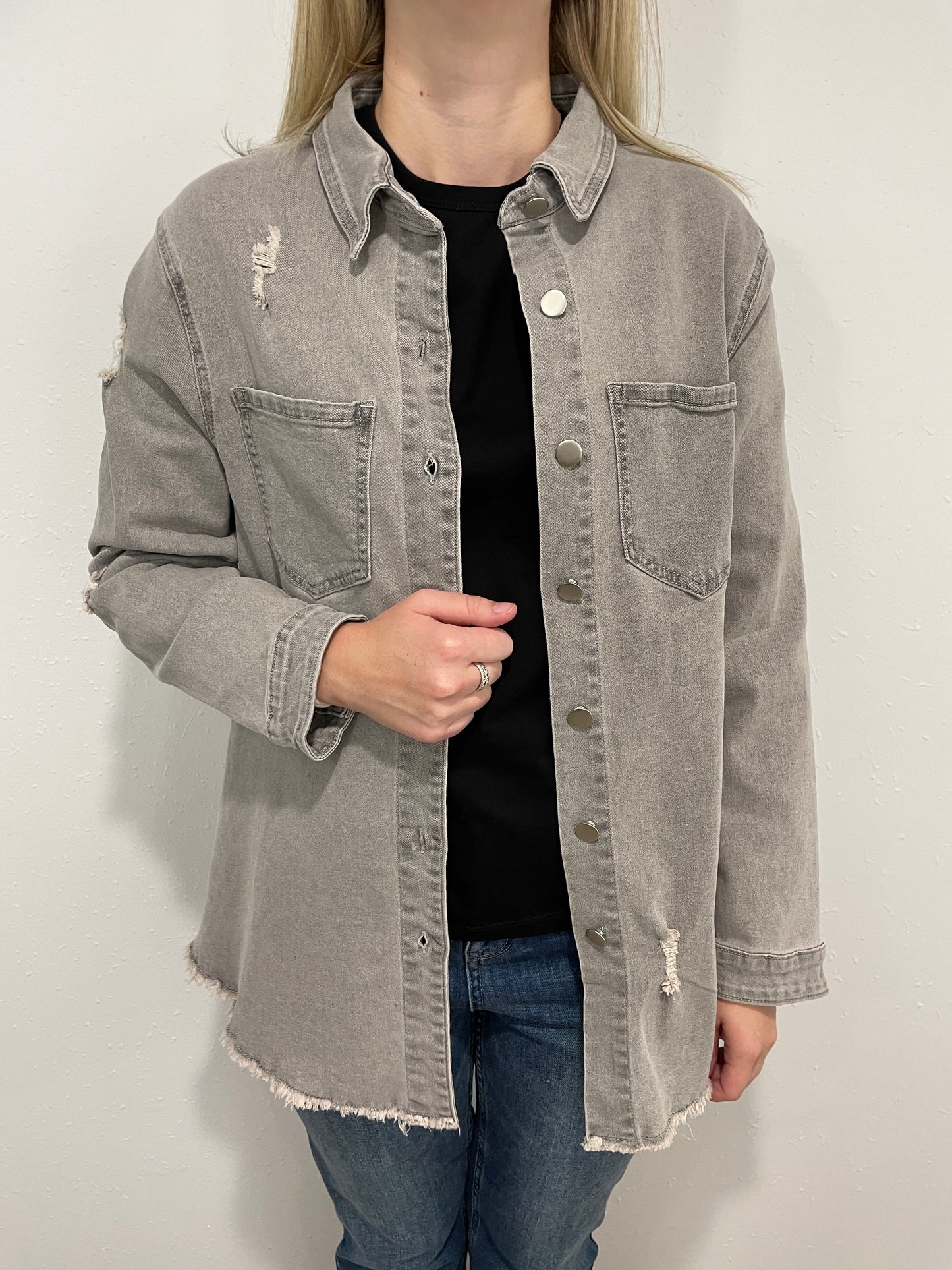 DISTRESSIN' ME OUT SHACKET - GREY