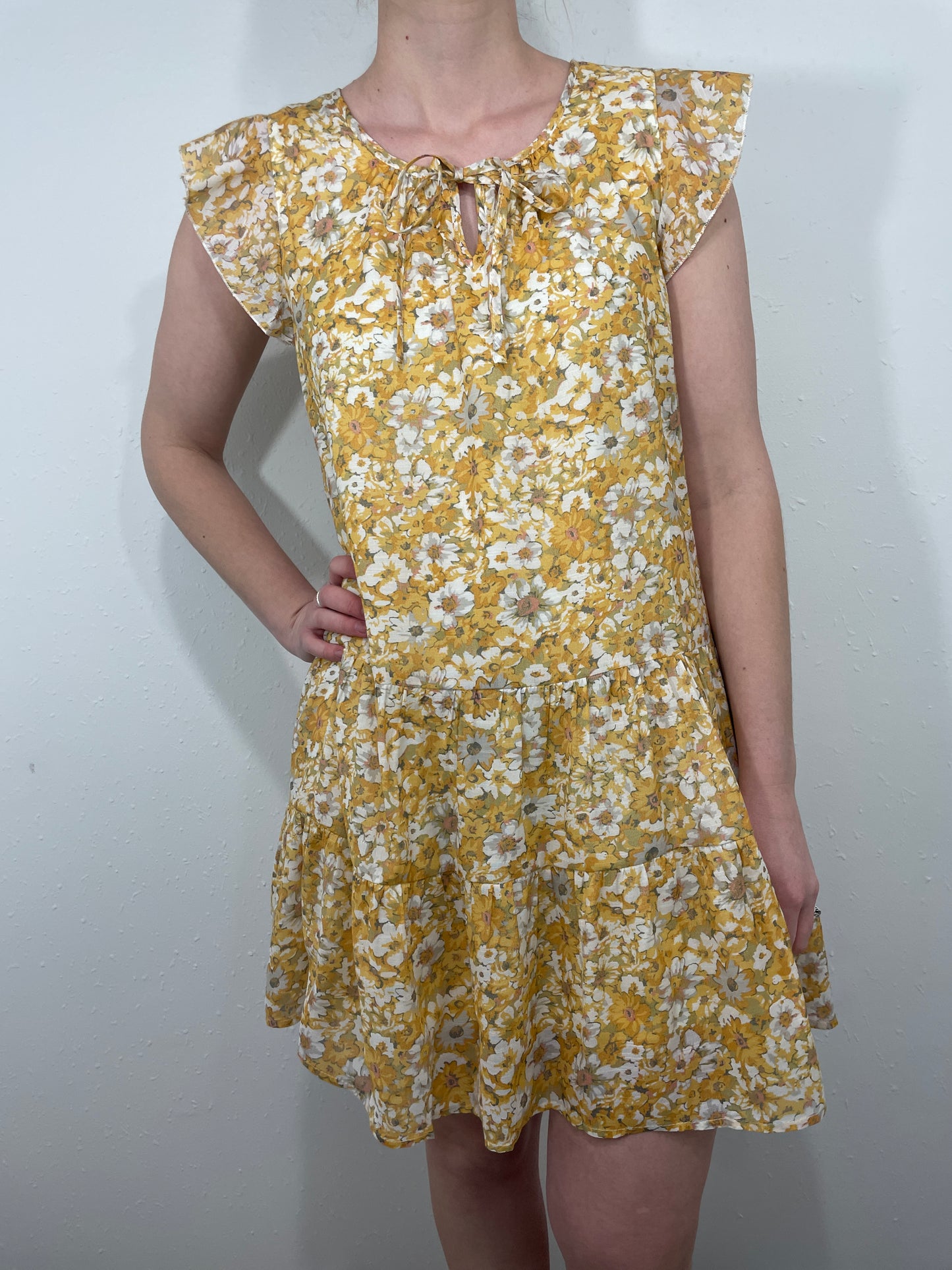 FIELDS OF FLOWERS TIERED DRESS - YELLOW