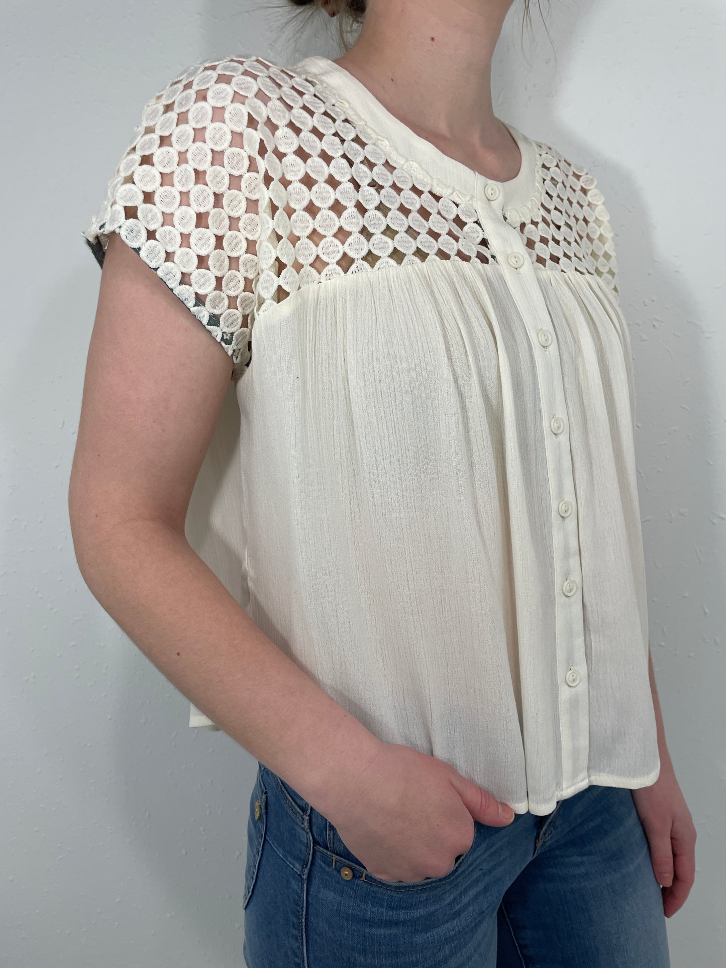 DAISY DAZE BUTTON UP - CREAM
