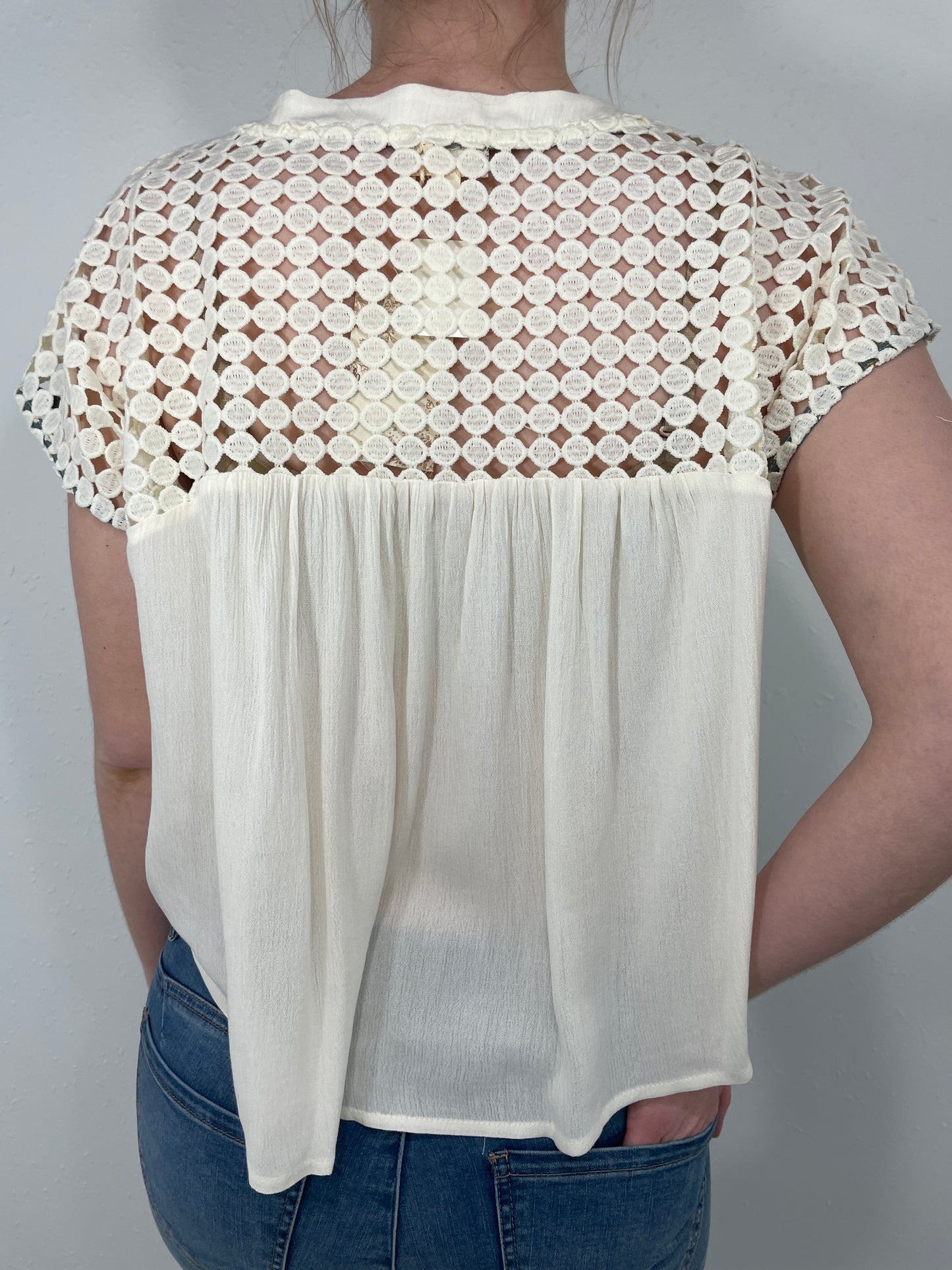 DAISY DAZE BUTTON UP - CREAM