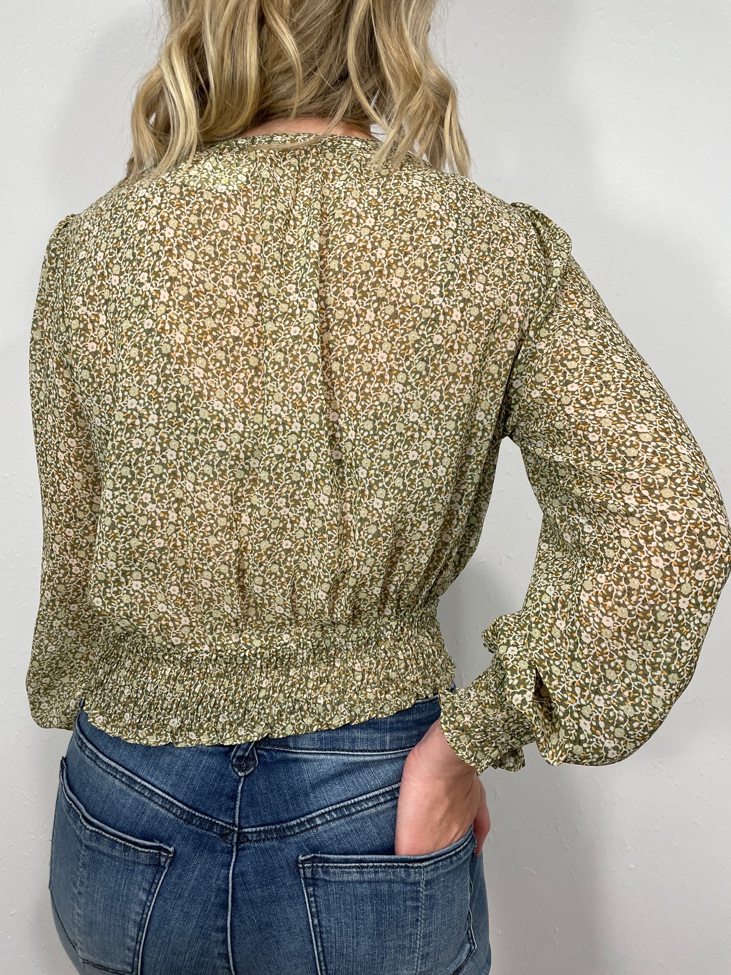 CROSS MY HEART BLOUSE - OLIVE