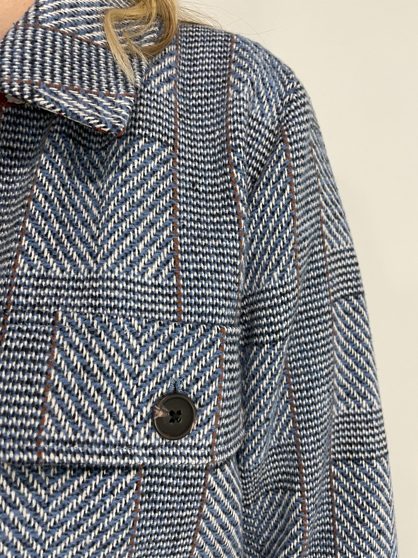 TRIBAL STATEMENT PLAID JACKET - BLUE LAKE