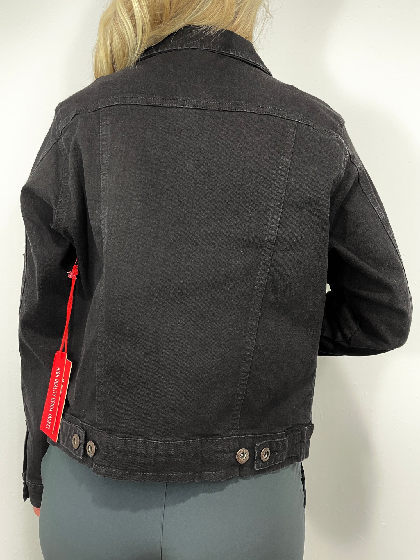 IN DISTRESS DENIM JACKET