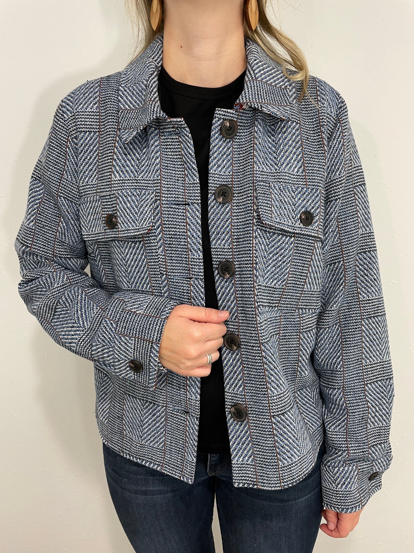 TRIBAL STATEMENT PLAID JACKET - BLUE LAKE
