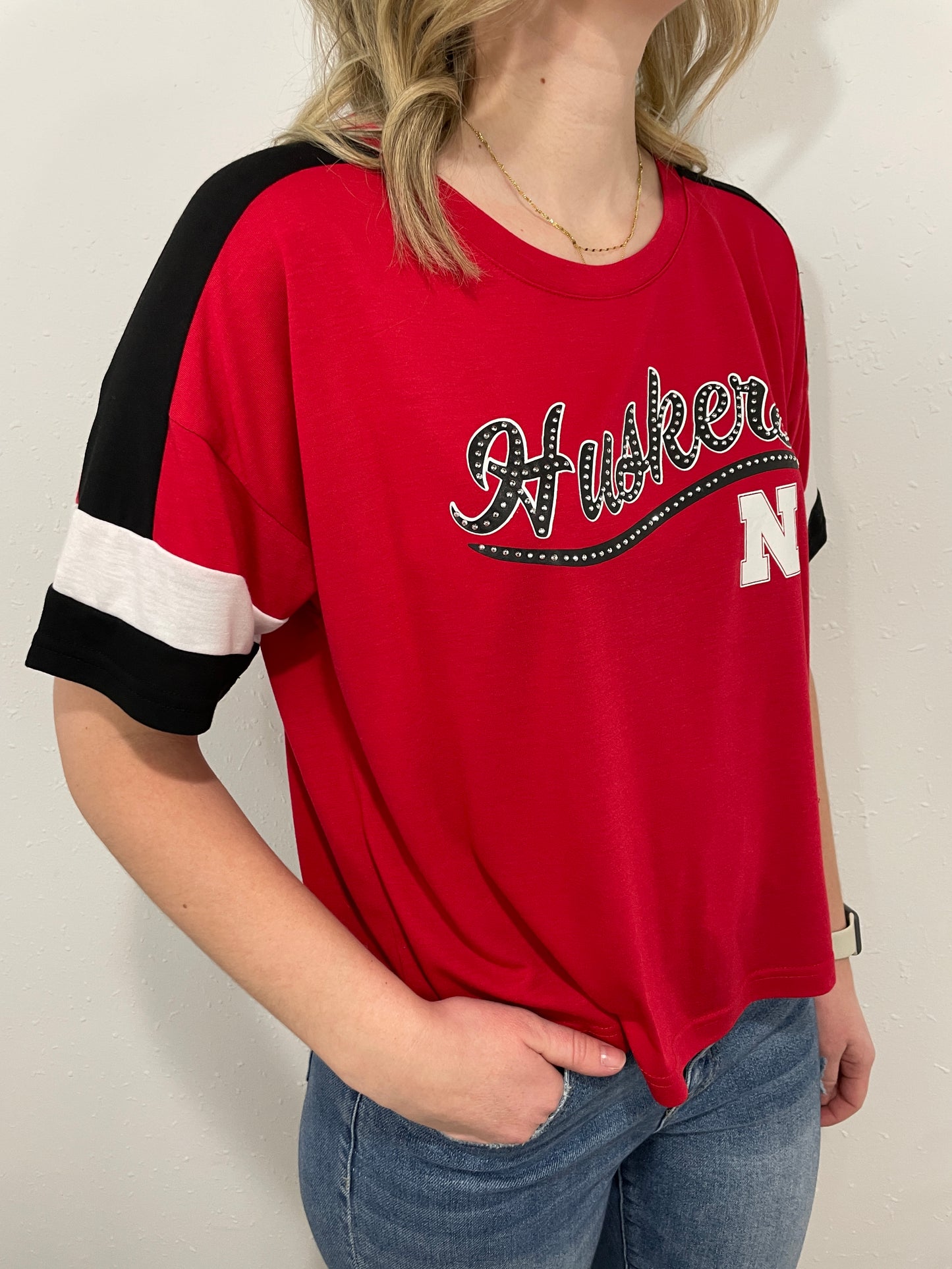 NEBRASKA DIAMOND CROPPED TEE - RED/BLACK/WHITE