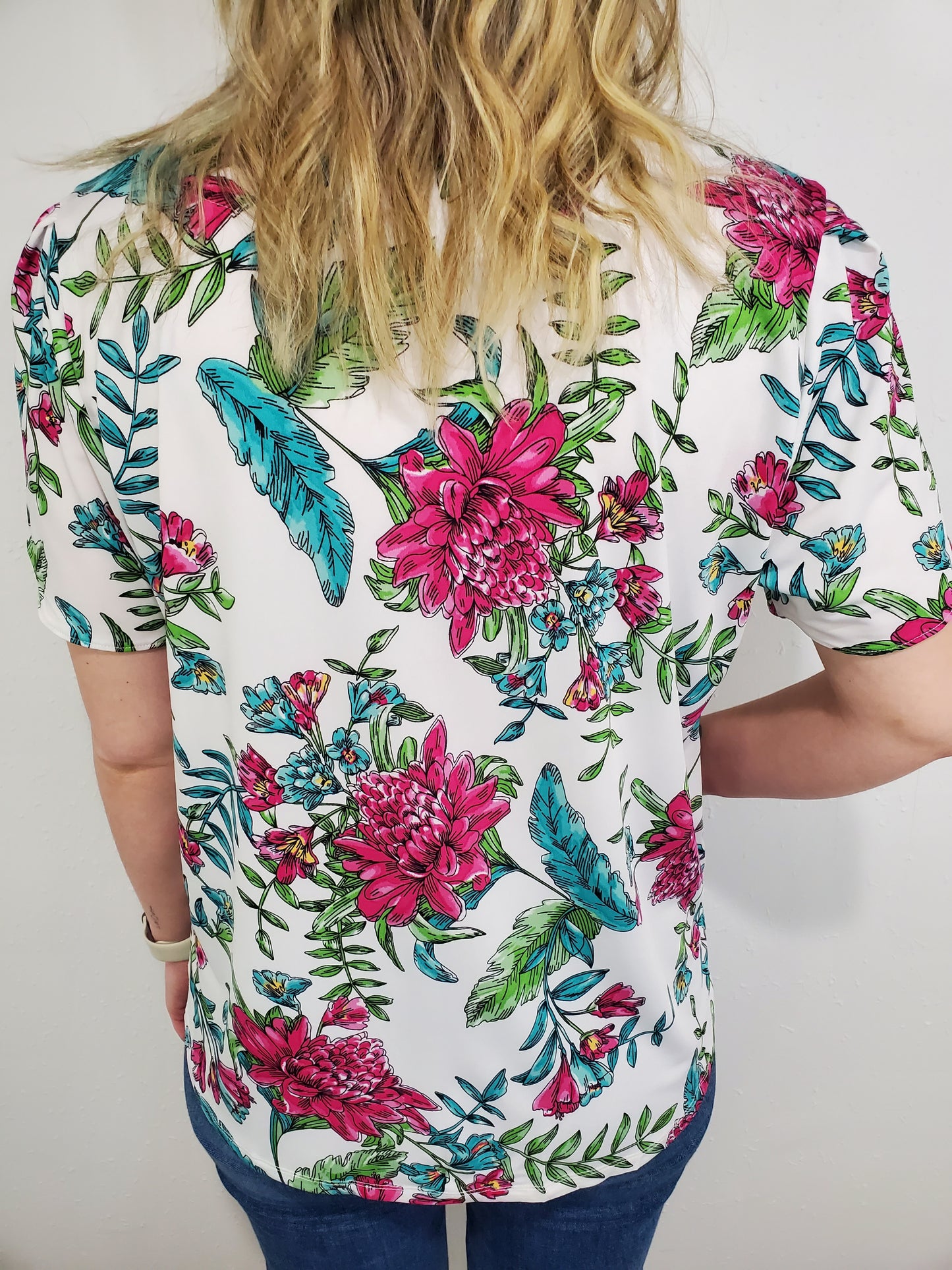 ISLE OF PALMS FLORAL TOP - WHITE PINK MULTI