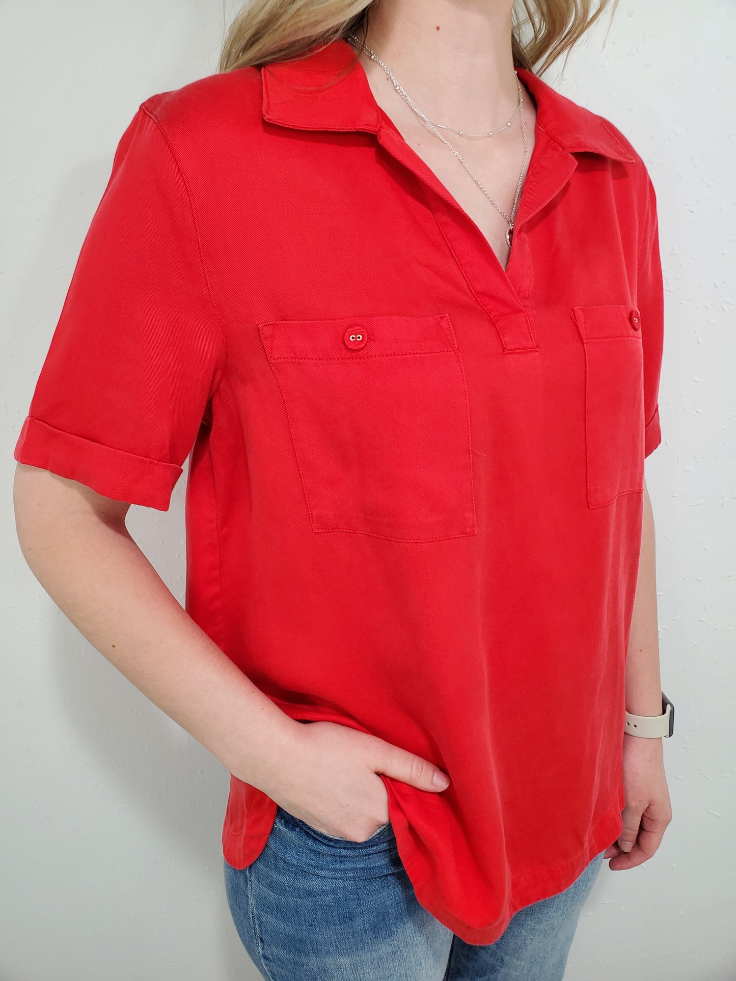 ELEVATED BASIC TOP - RED