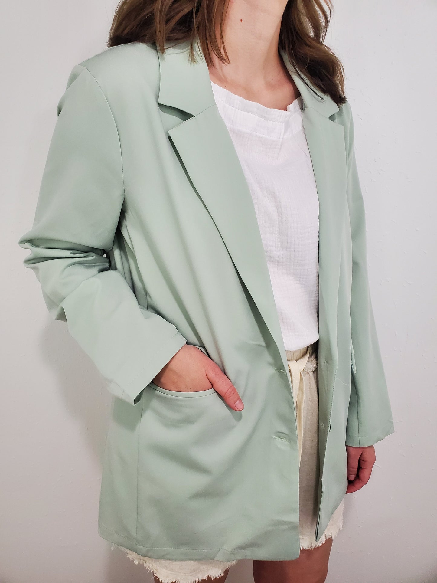 ESTELLE RELAXED BLAZER - MIST GREEN