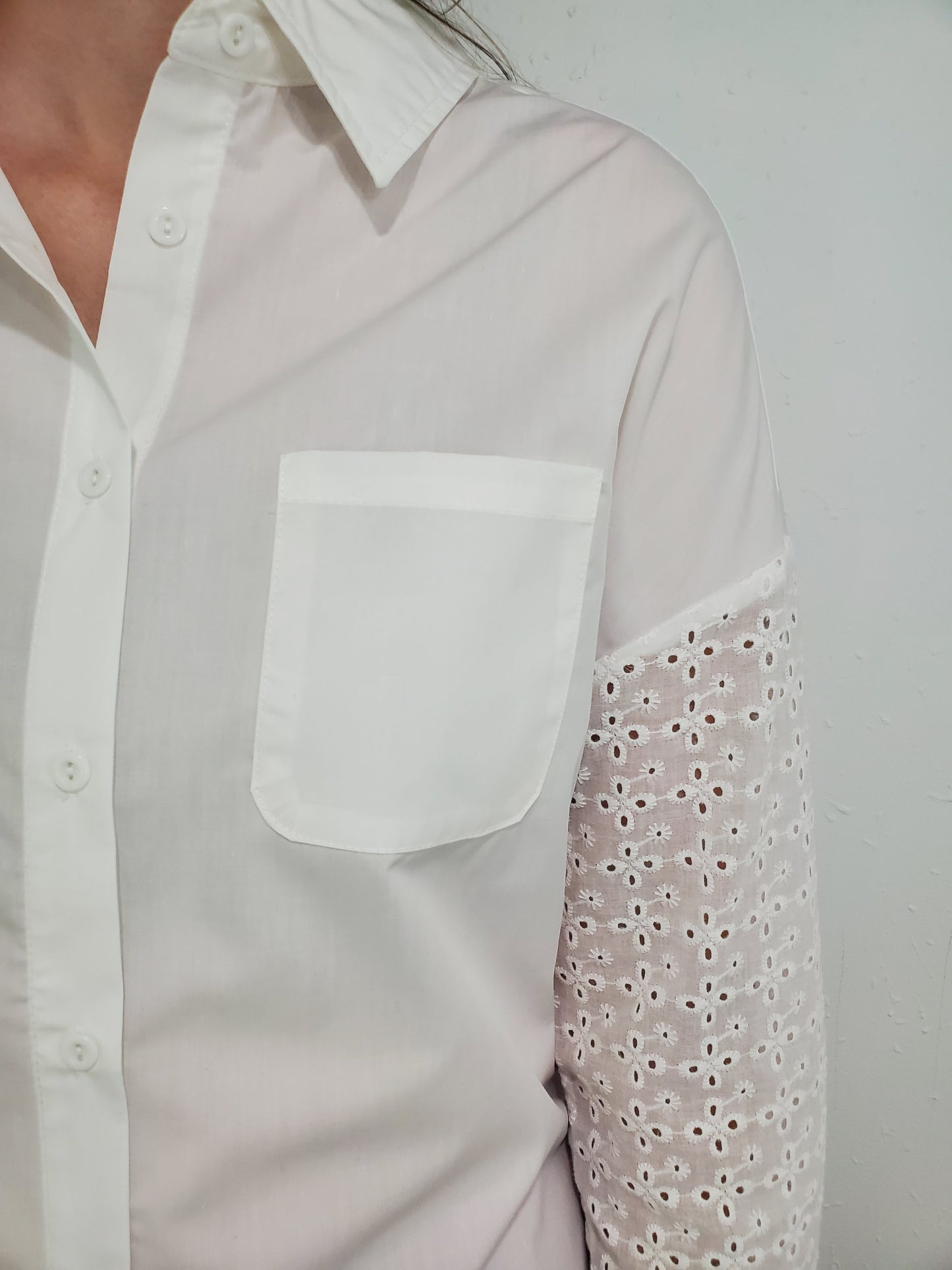 SEYMOUR EYELET SLEEVE BLOUSE - WHITE