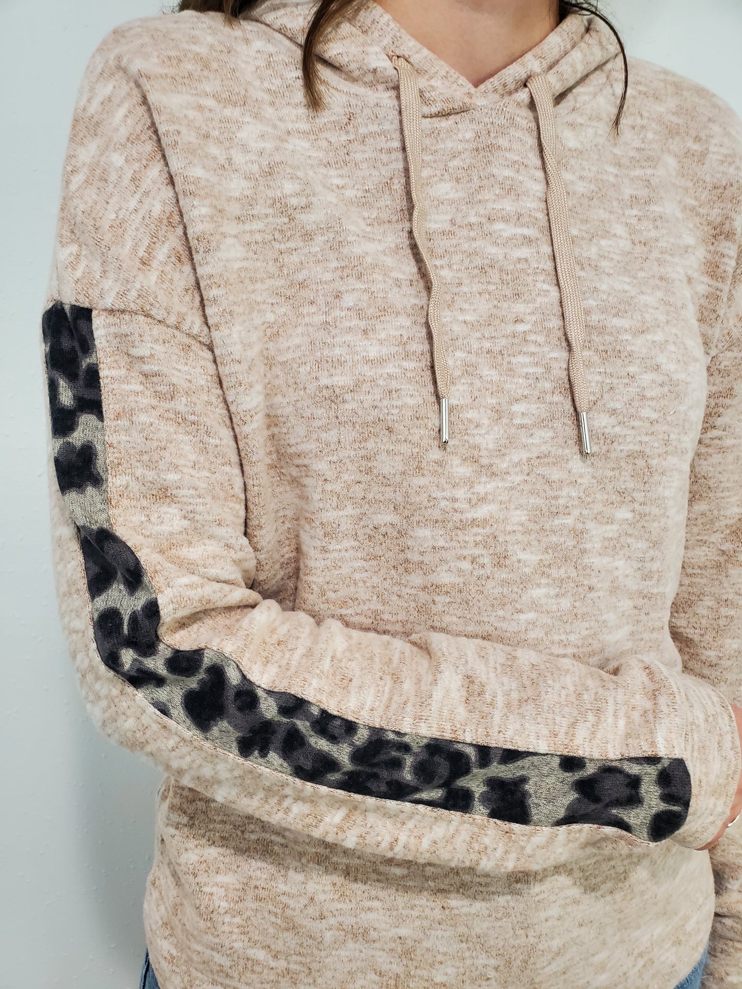 ANIMAL PRINT HOODIE - MAUVE