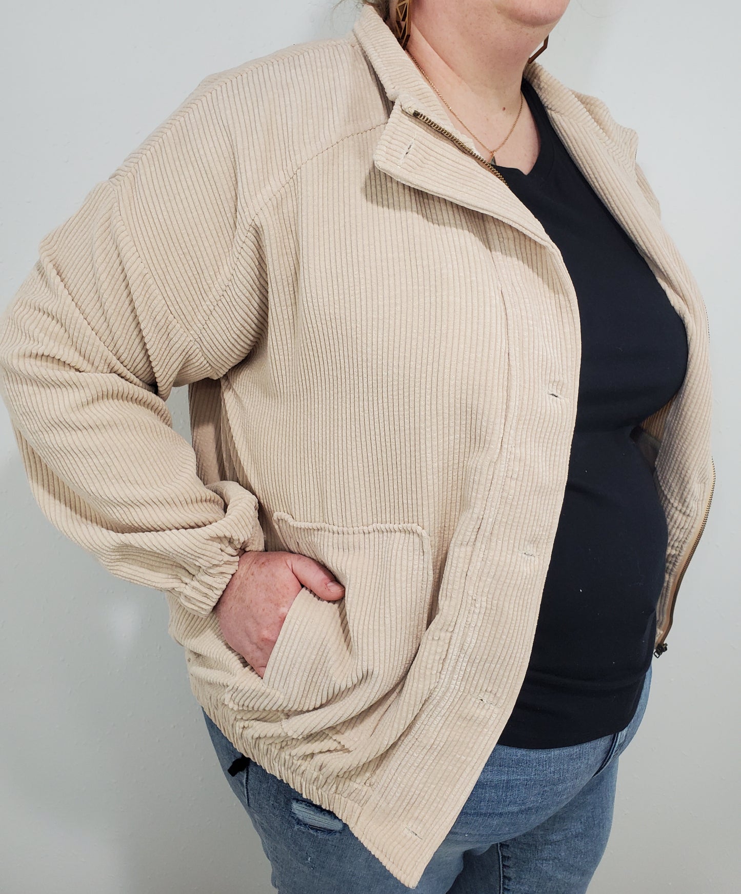 WASHED CORDUROY JACKET - CREAM - CURVY