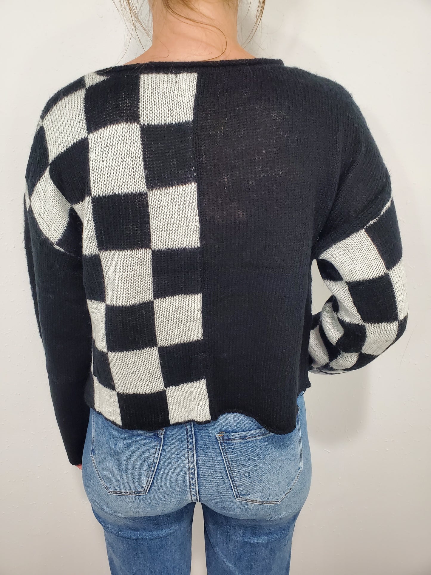 COLORBLOCK CHECKERED SWEATER - BLACK/GREY