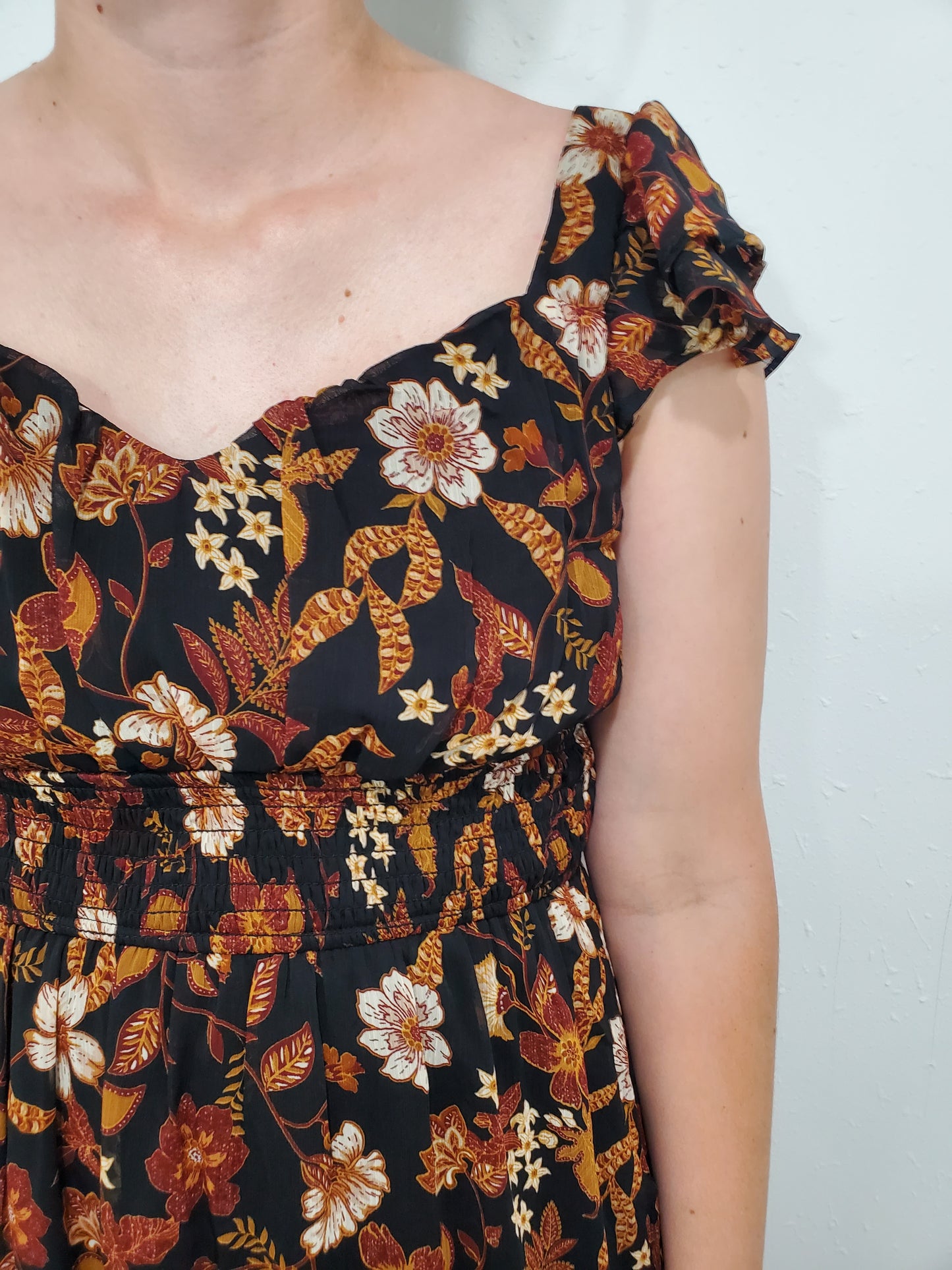 FALL FLORALS MIDI DRESS - BLACK/GOLD MULTI