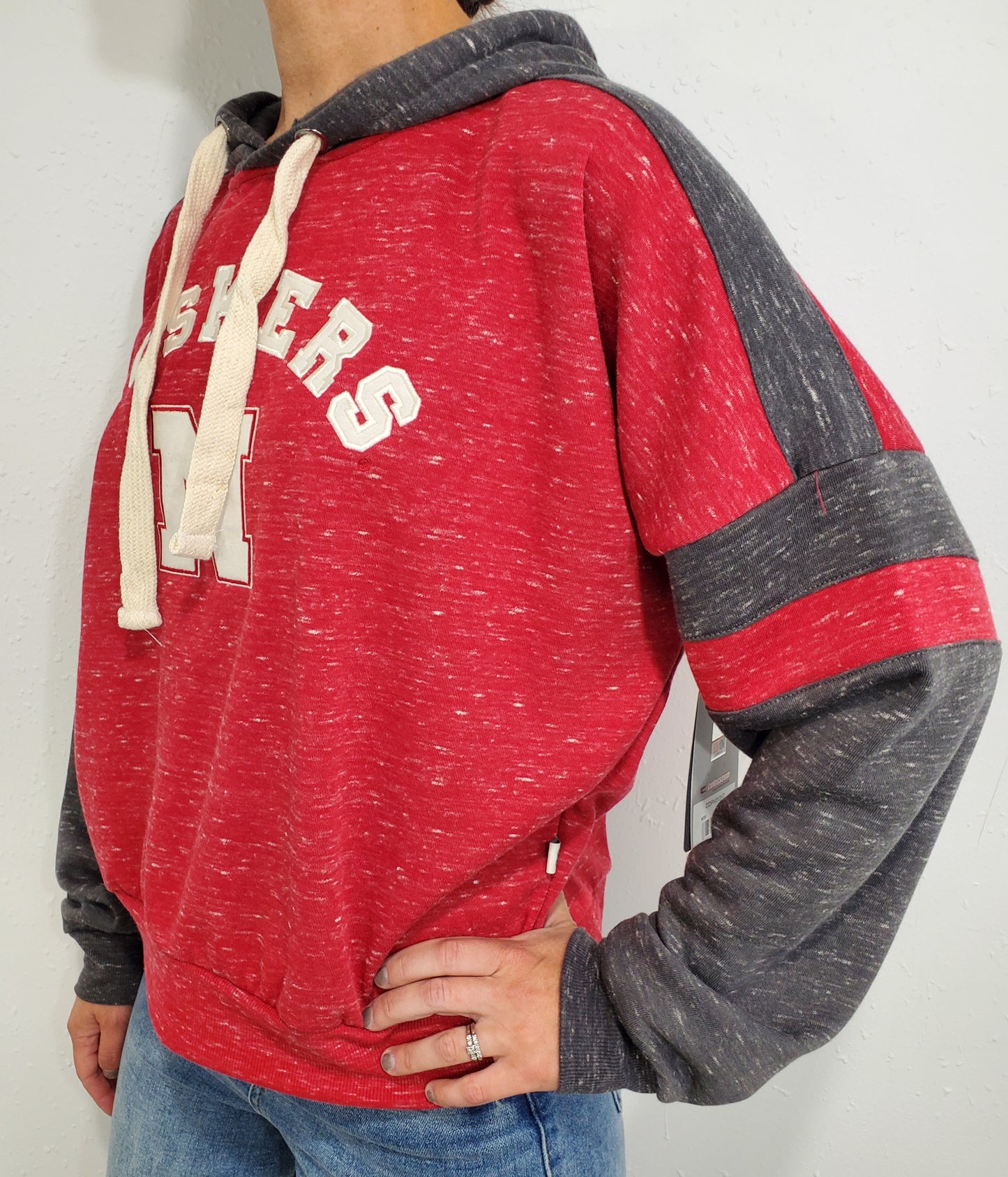 NEBRASKA SPECKLE HOODIE - GREY/RED