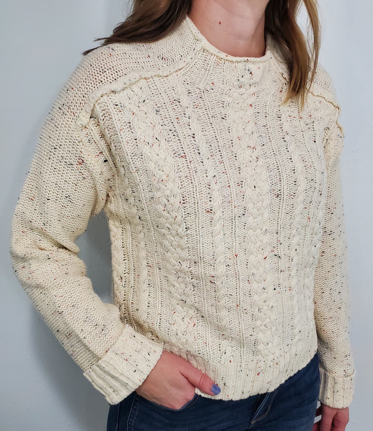 EXPOSED SEAM CONFETTI SWEATER - LIGHT CREAM