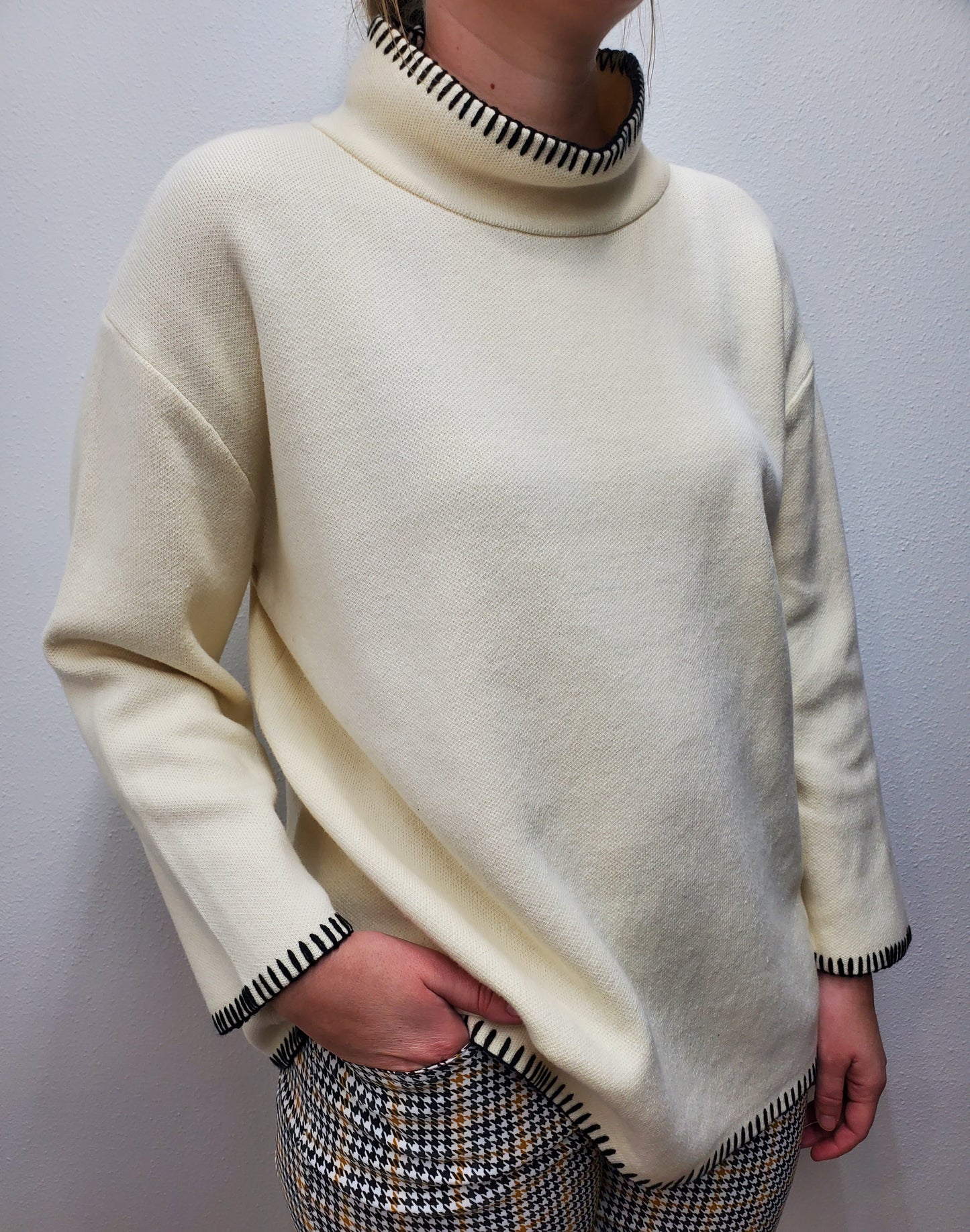 WHIPSTITCH MOCK SWEATER - WINTER WHITE