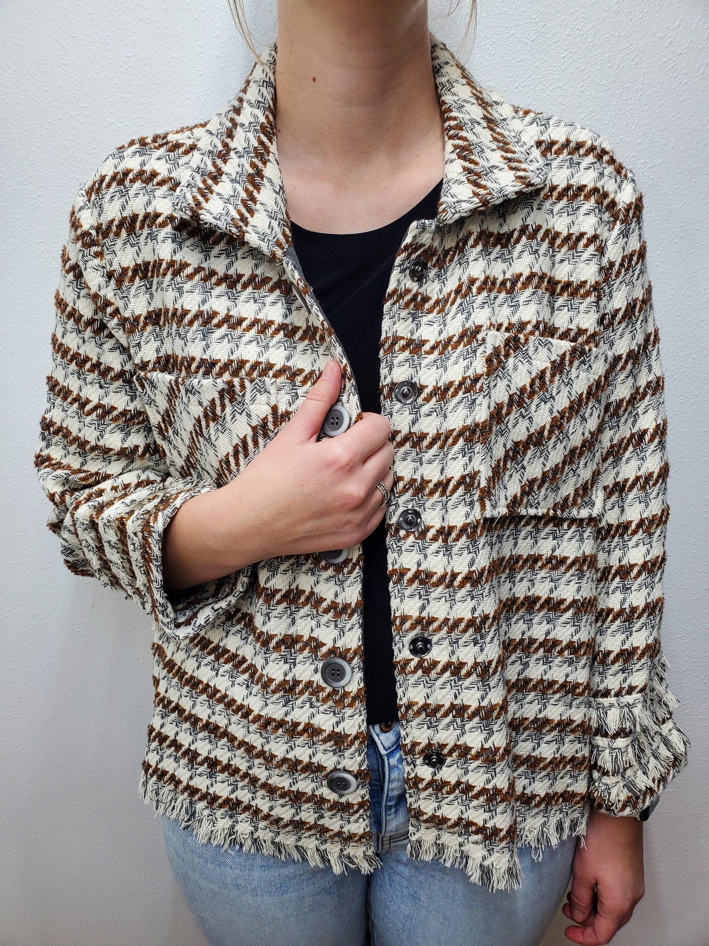 TRIPLE FRINGE HOUNDSTOOTH JACKET - IVORY/GOLD