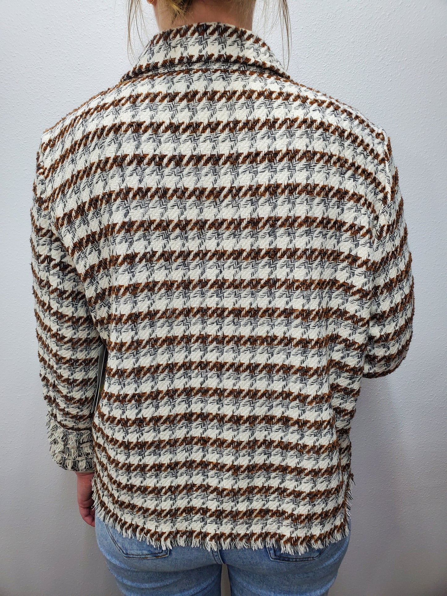 TRIPLE FRINGE HOUNDSTOOTH JACKET - IVORY/GOLD