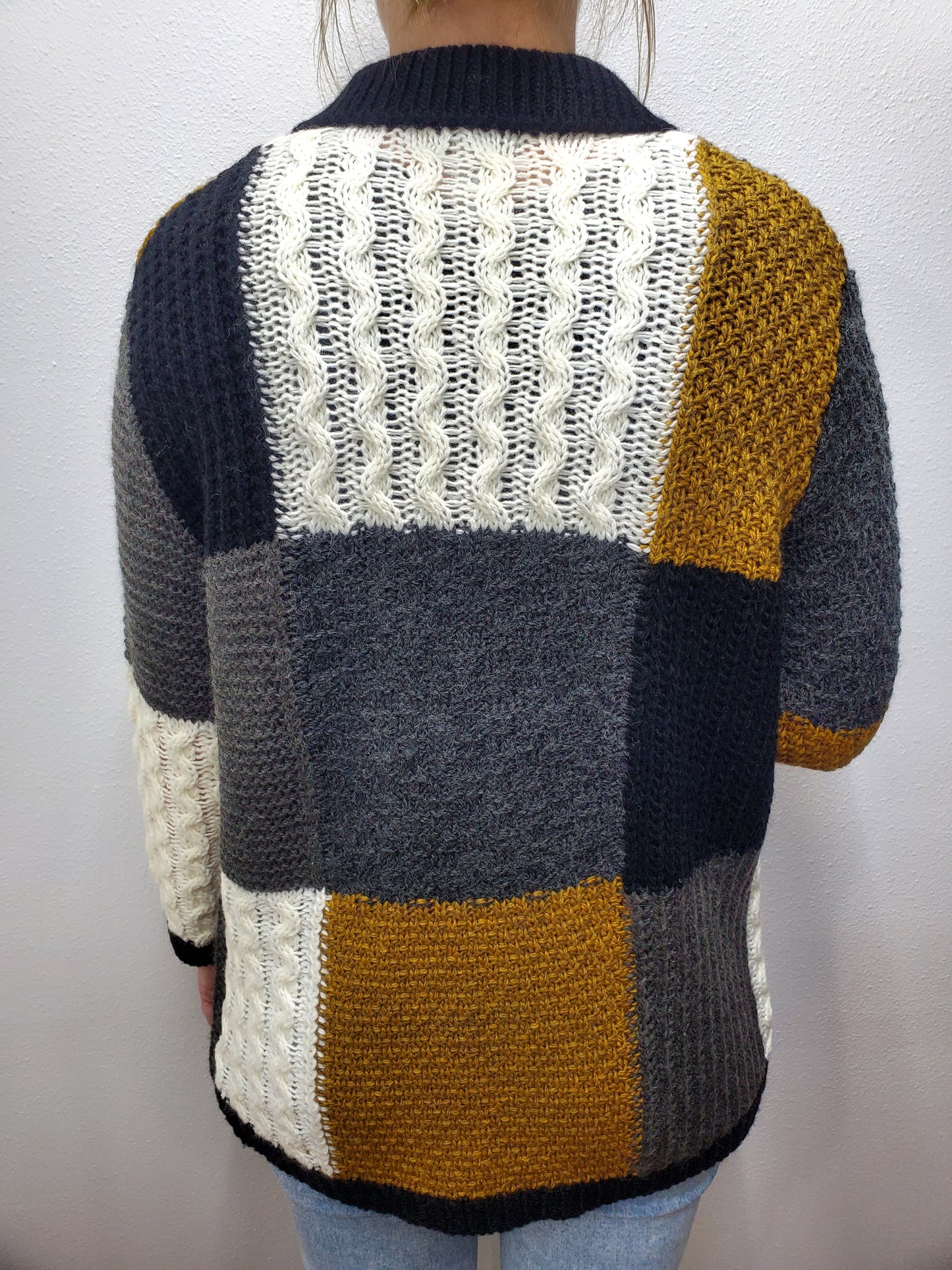 PATCHWORK COLORBLOCK CARDIGAN - BLACK/GREY/GOLD/IVORY