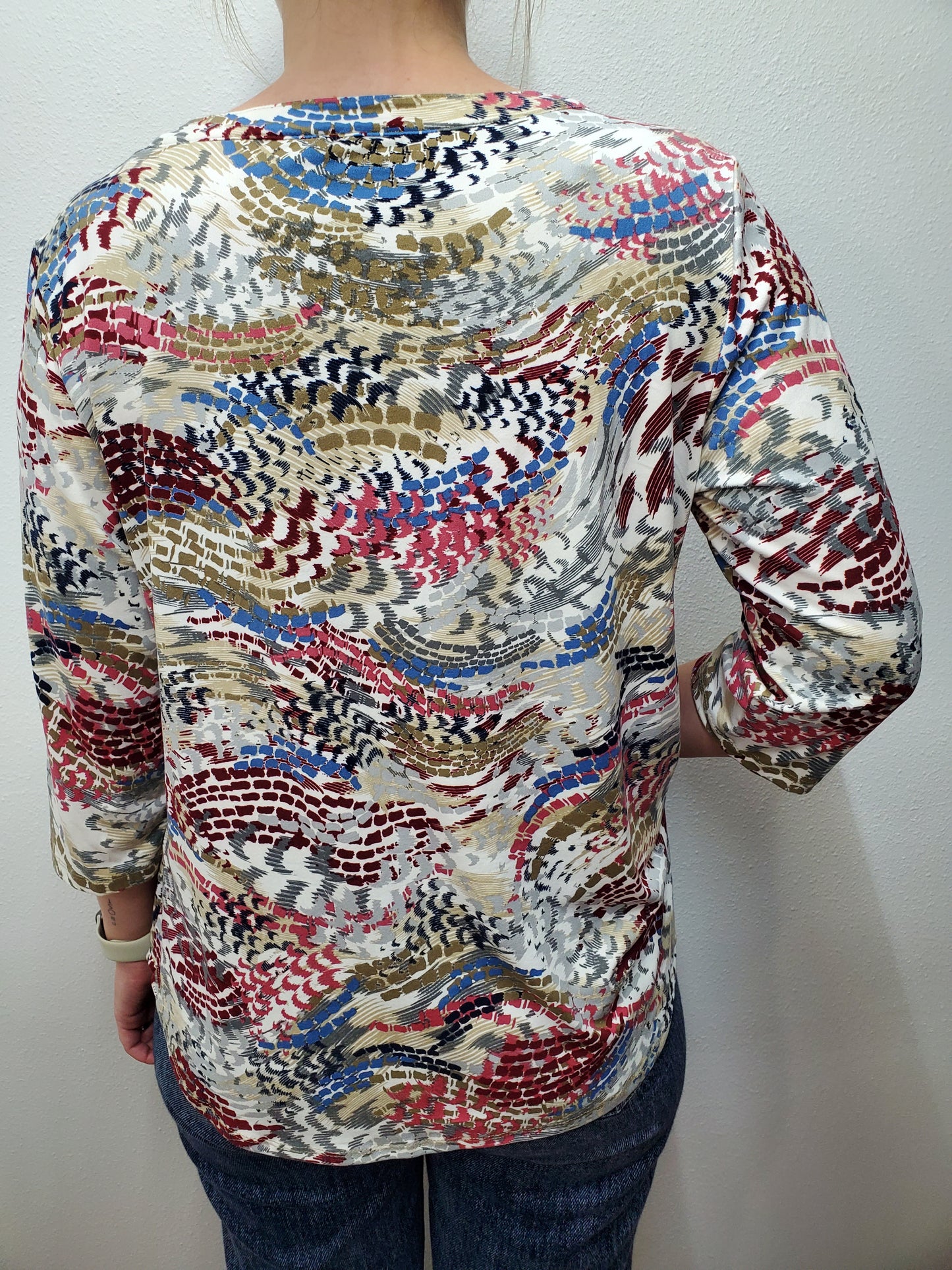 GATHER AROUND PRINTED TOP - RED BLUE MULTI