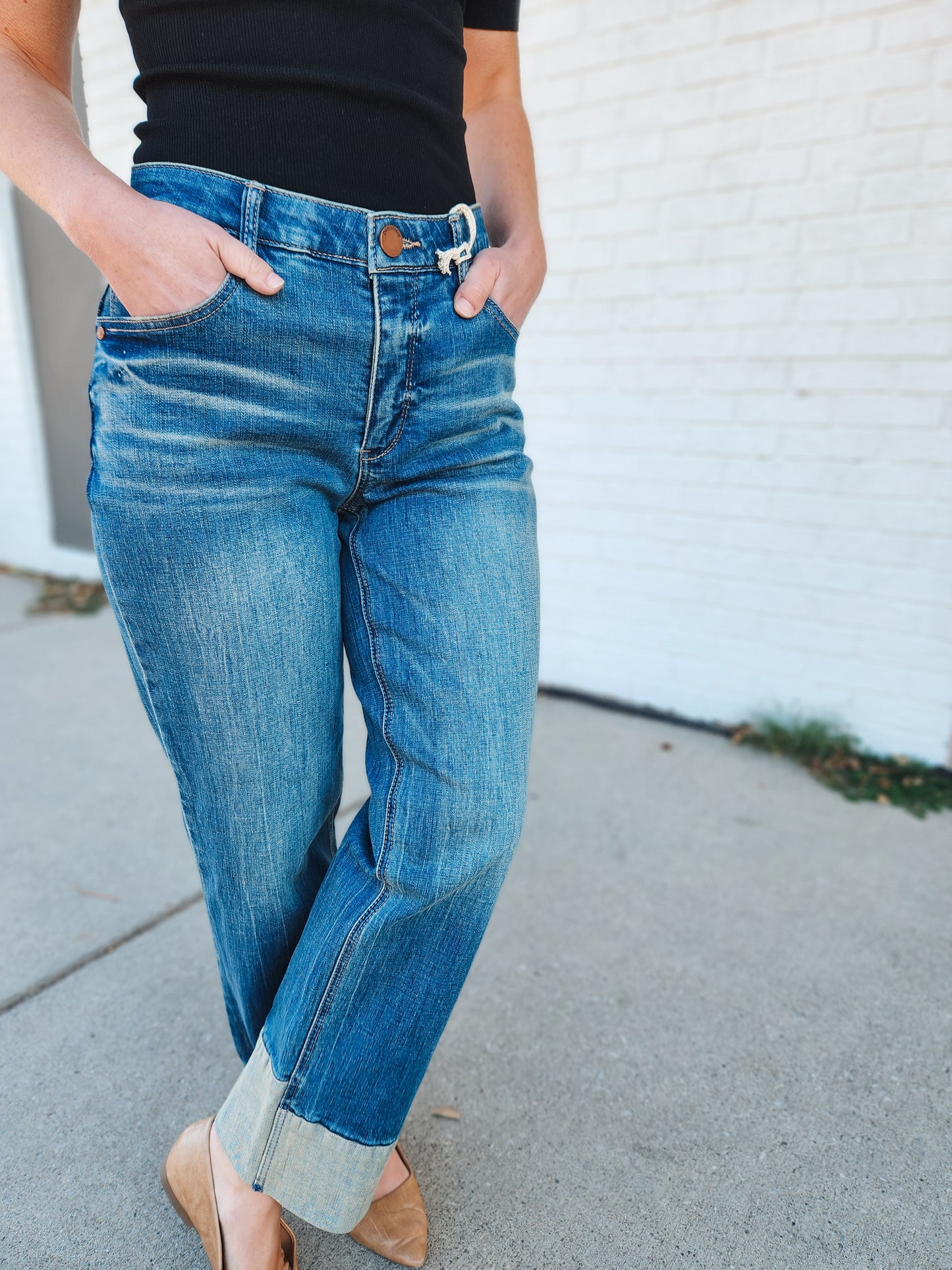 "AB"SOLUTION HIGH RISE ROUND UP BOYFRIEND JEAN - MID BLUE