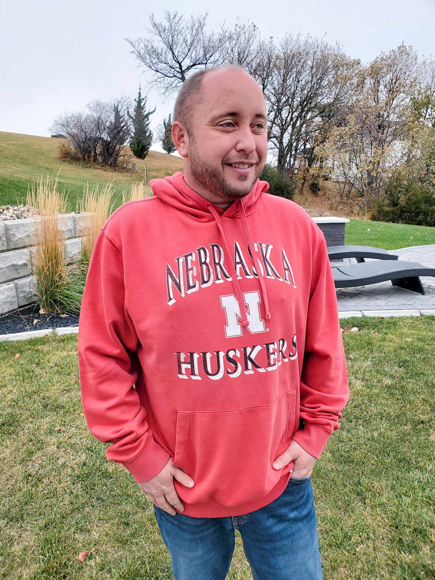 NEBRASKA CAP-E-TAN PULLOVER HOODIE - RED