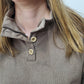 QUARTER BUTTON PULLOVER TOP - MOCHA