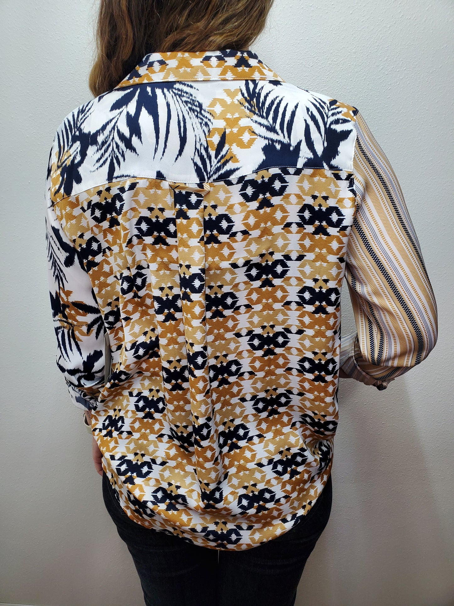 MULTI PRINT SATIN BLOUSE - TAN/BLACK MULTI