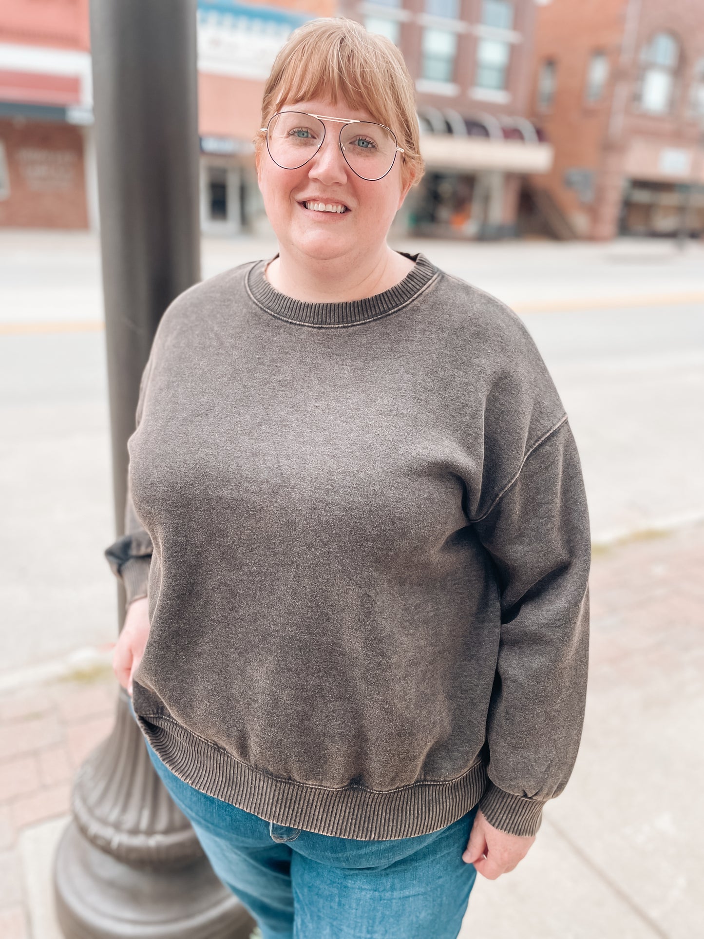 ACID WASHED FLEECE SWEATSHIRT