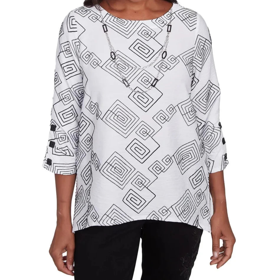 WILD AT HEART GEOMETRIC TOP - BLACK/WHITE